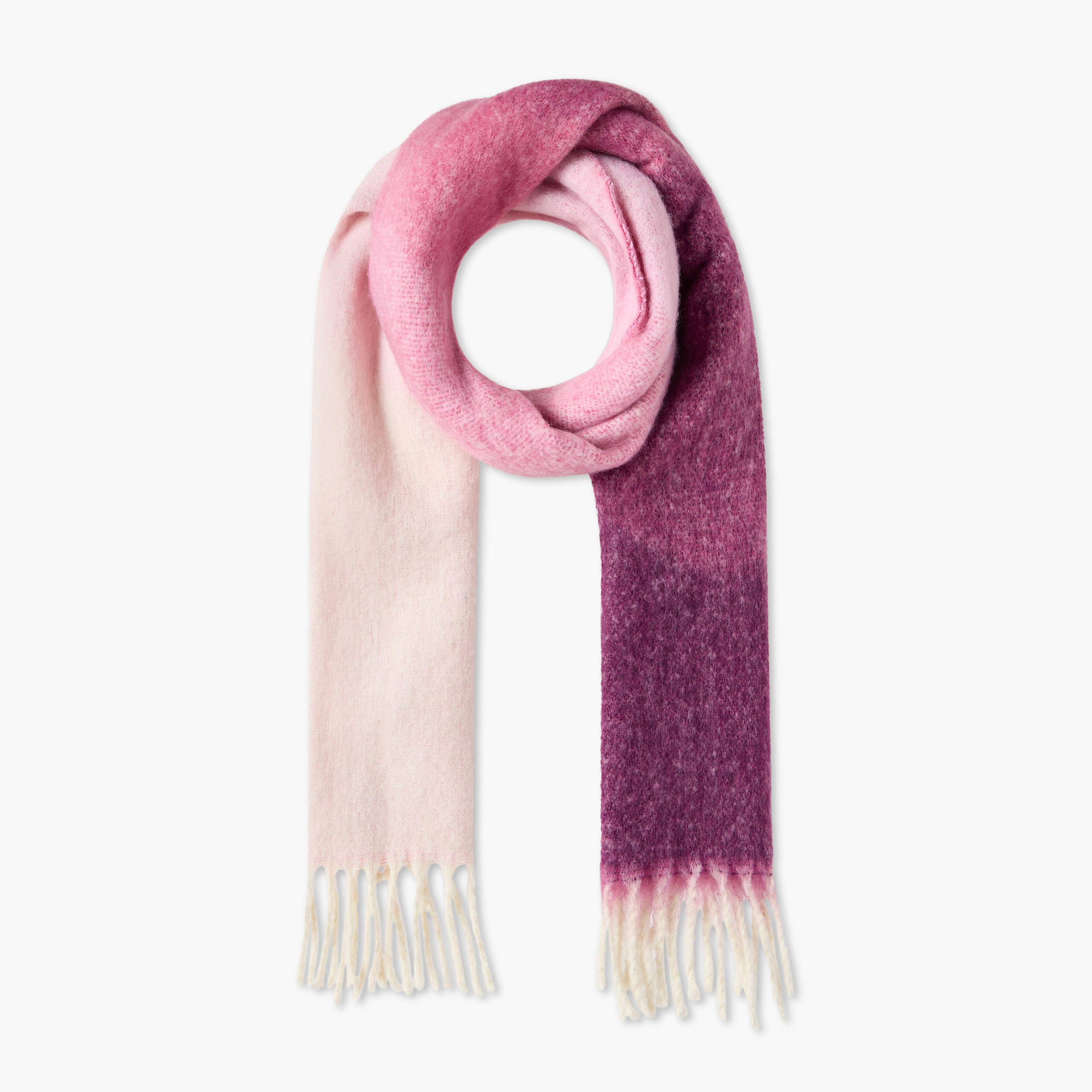 وشاح بألوان متدرجة وتفاصيل شراشيب-women-winterwear-scarves-image-1