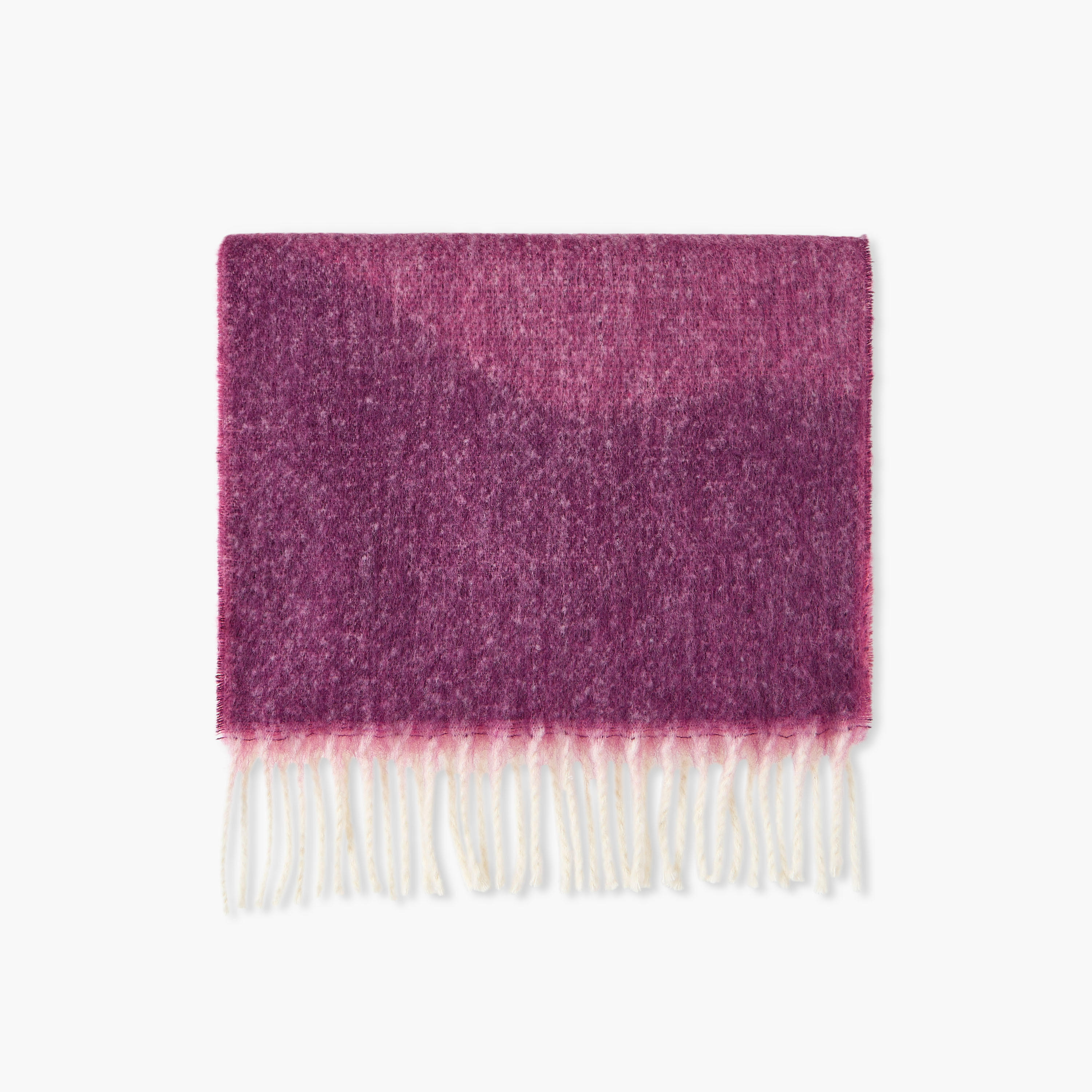 وشاح بألوان متدرجة وتفاصيل شراشيب-women-winterwear-scarves-image-3