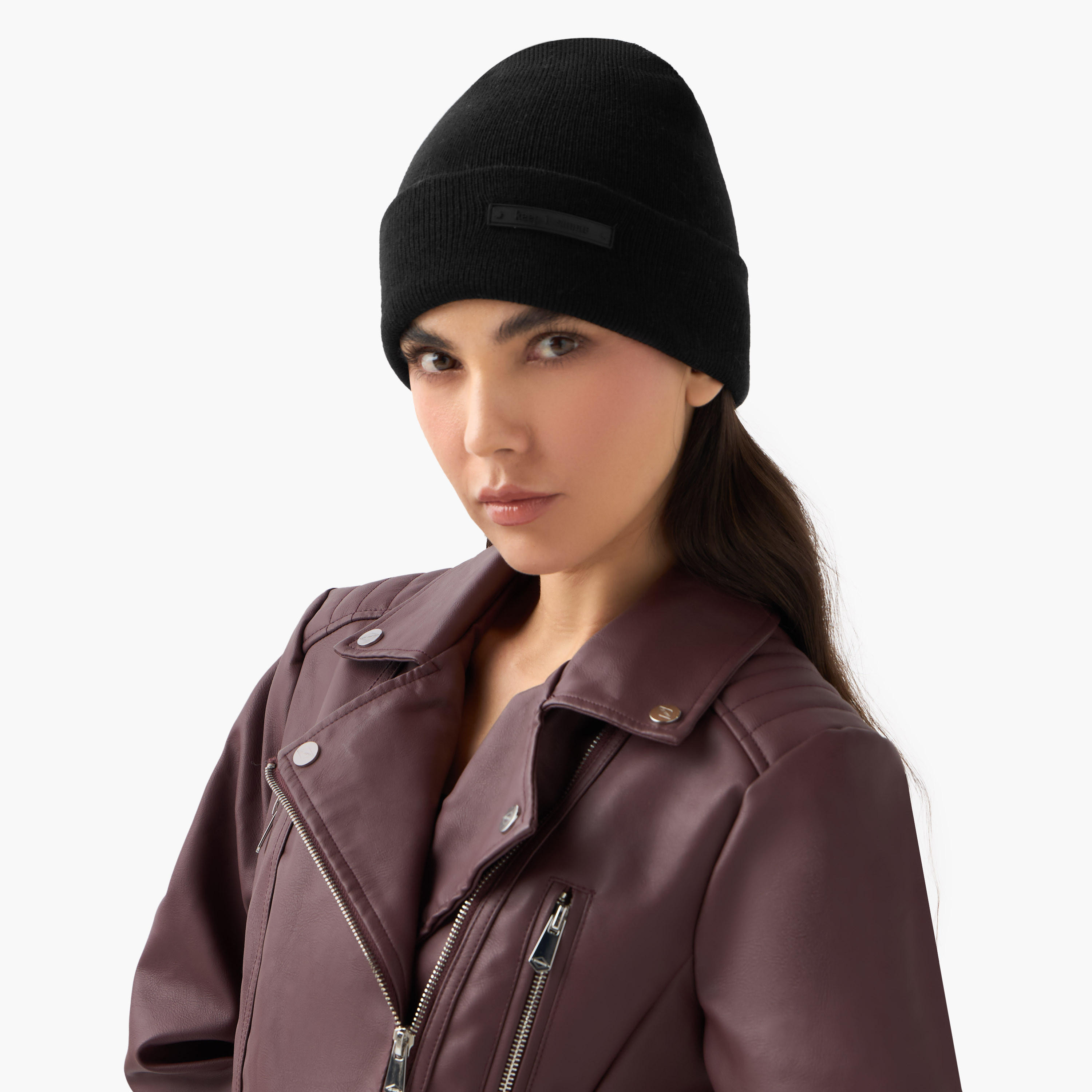 قبعة بيني مضلعة بتفاصيل شعار-women-clothingaccessories-capsandhats-image-2