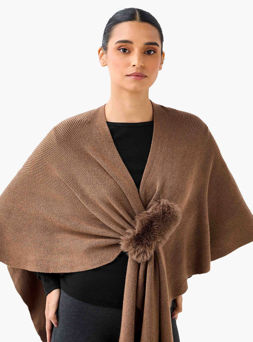 رداء كاب قصير بقصة فرو صناعي-women-winterwear-cardigansandjumpers-cardigans-image-3
