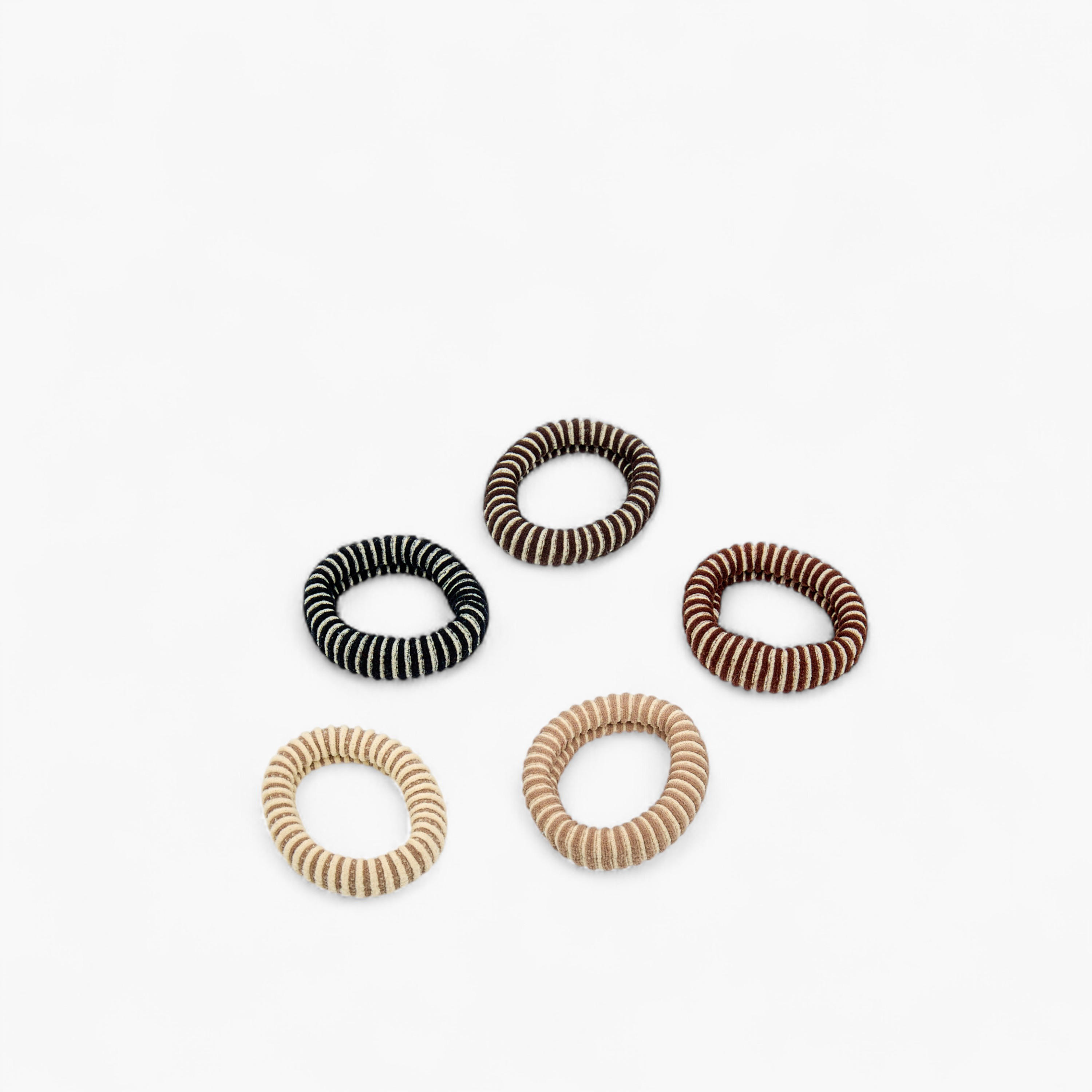 Pack of 5 Ribbed Fabric Hair Scrunchie-women-hairaccessories-scrunchies-image-5