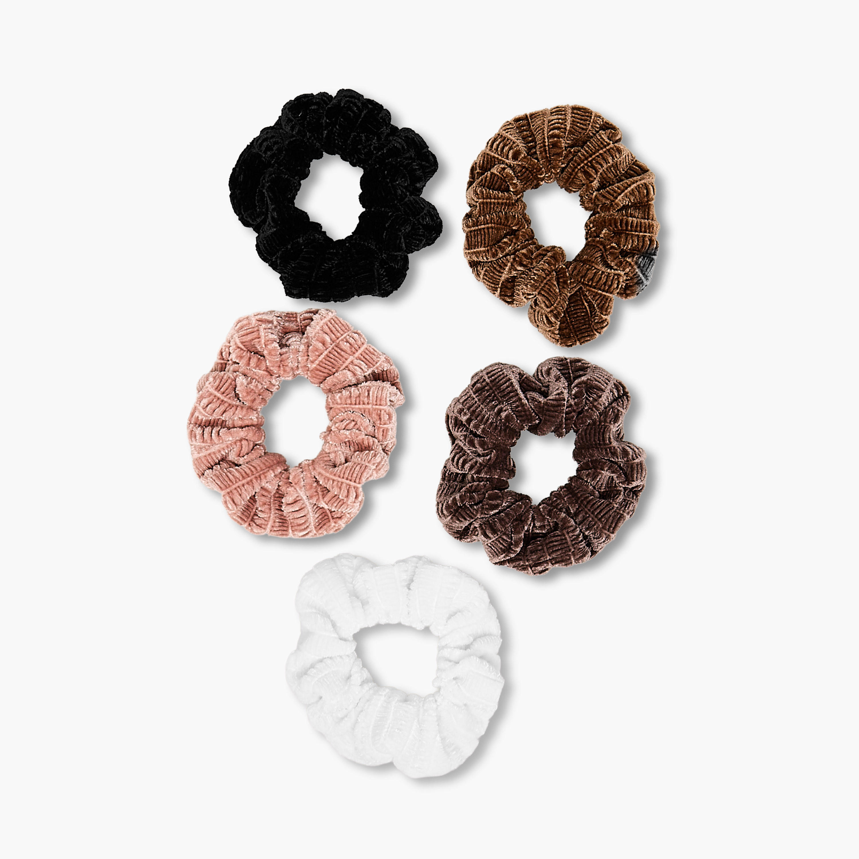 ربطات شعر سكرانشي مخملية بثنيات - عبوة 5 قطع-women-hairaccessories-scrunchies-image-3