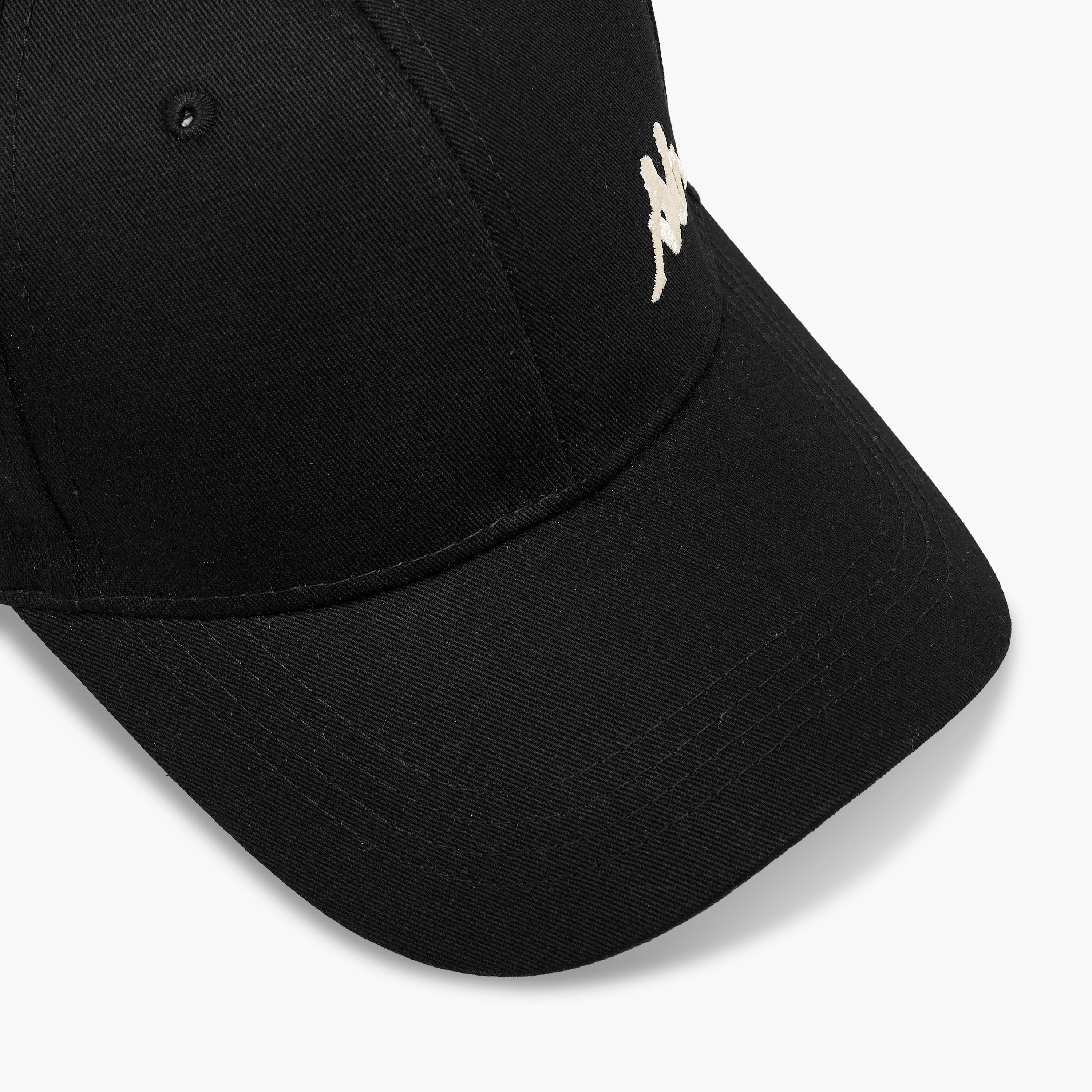 كاب بيسبول بحزام إغلاق بإبزيم من كابا-women-clothingaccessories-capsandhats-image-4