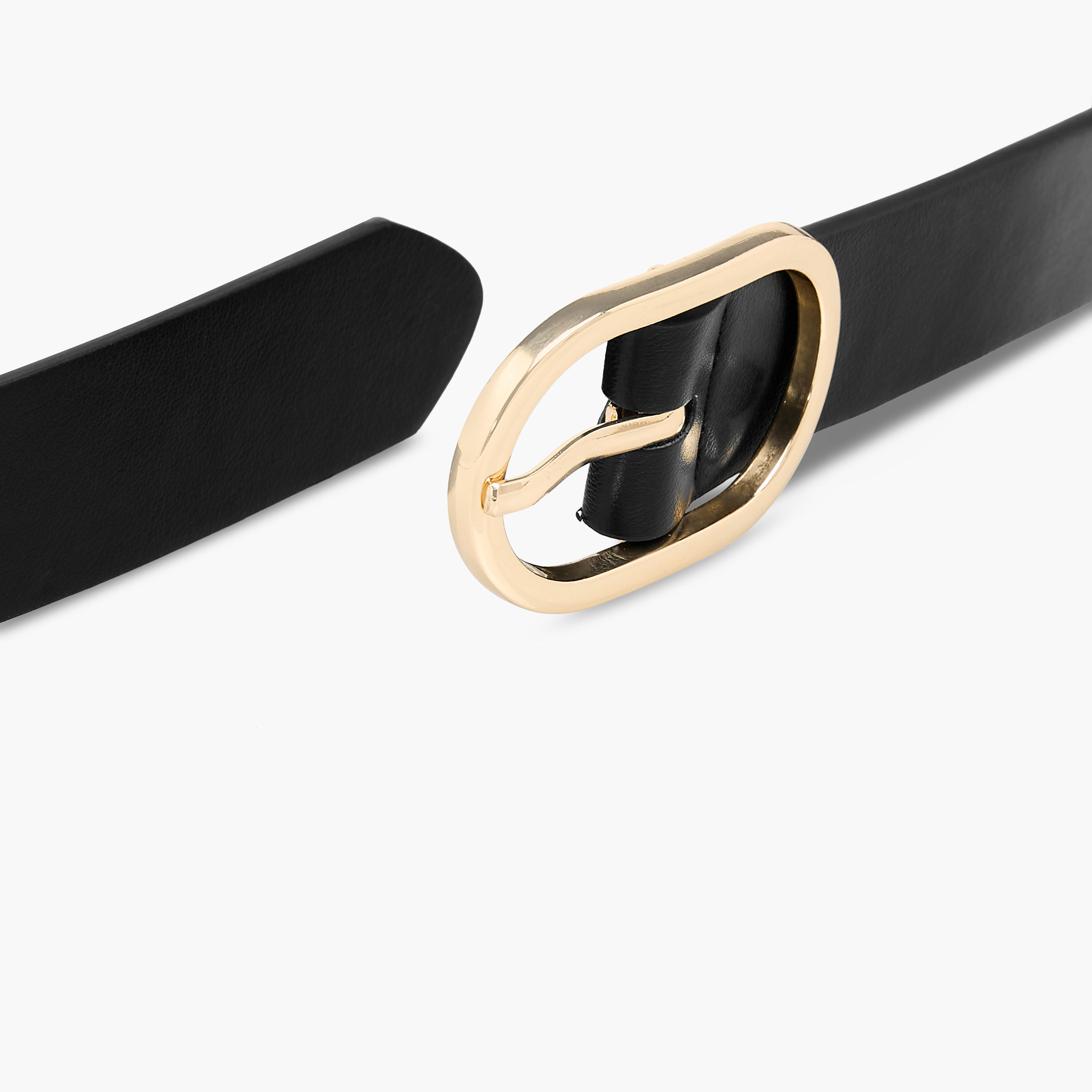 حزام جلد صناعي بإبزيم بيضاوي-women-clothingaccessories-belts-image-1