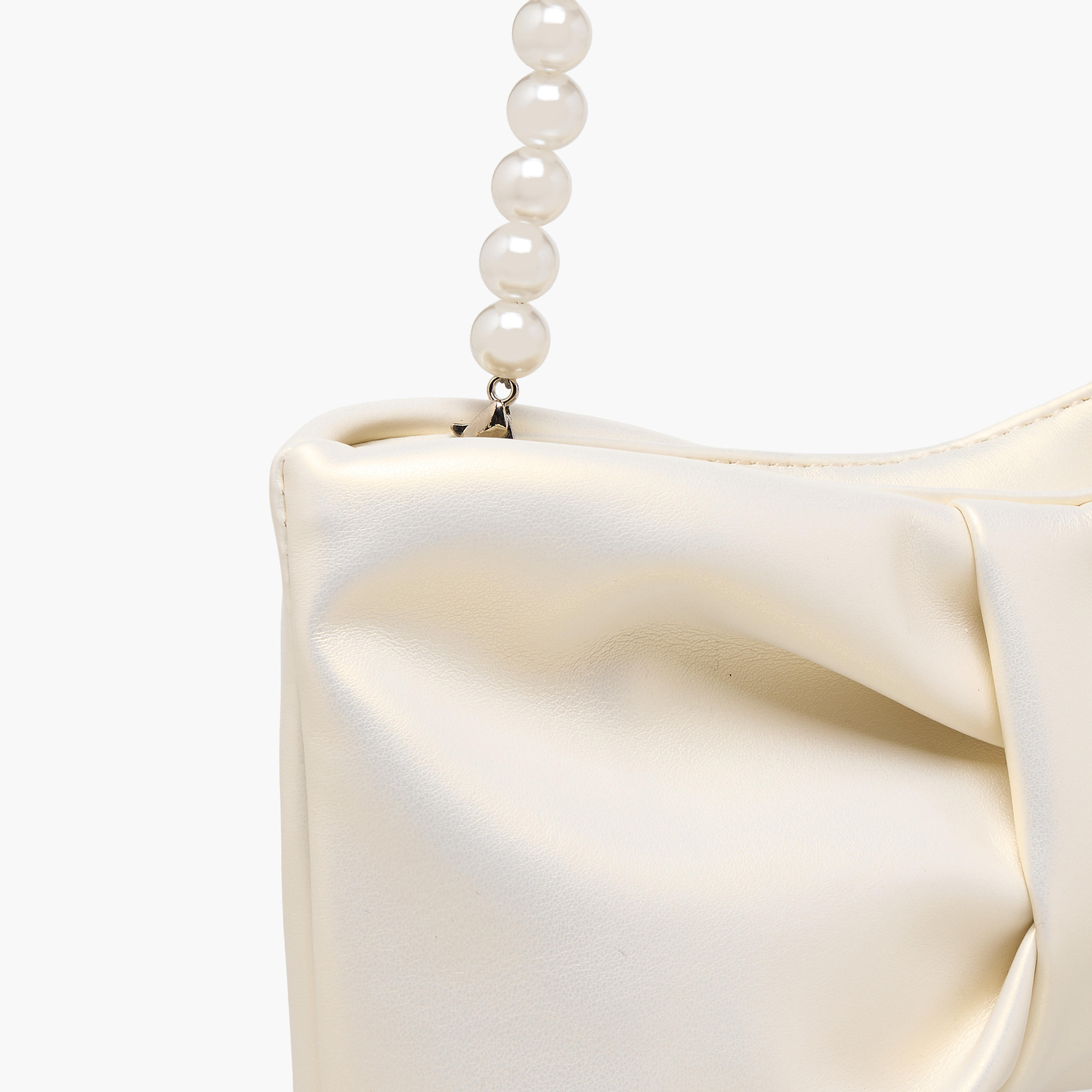 شنطة كروس بودي بشكل فيونكة بمقبض من اللؤلؤ-women-bagsandwallets-handbags-image-3