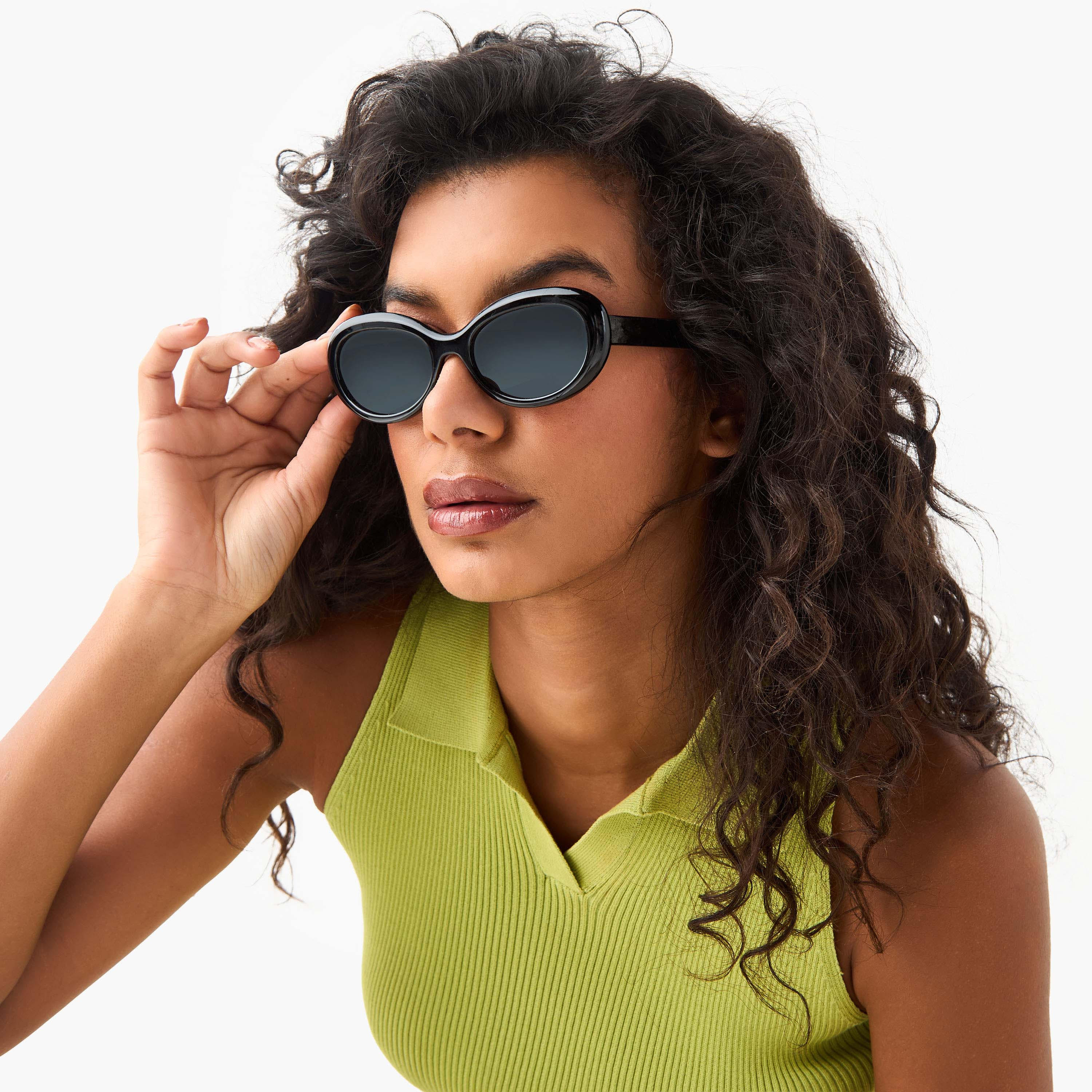نظارة شمسية بيضاوية بعدسات سوداء-women-sunglasses-image-5