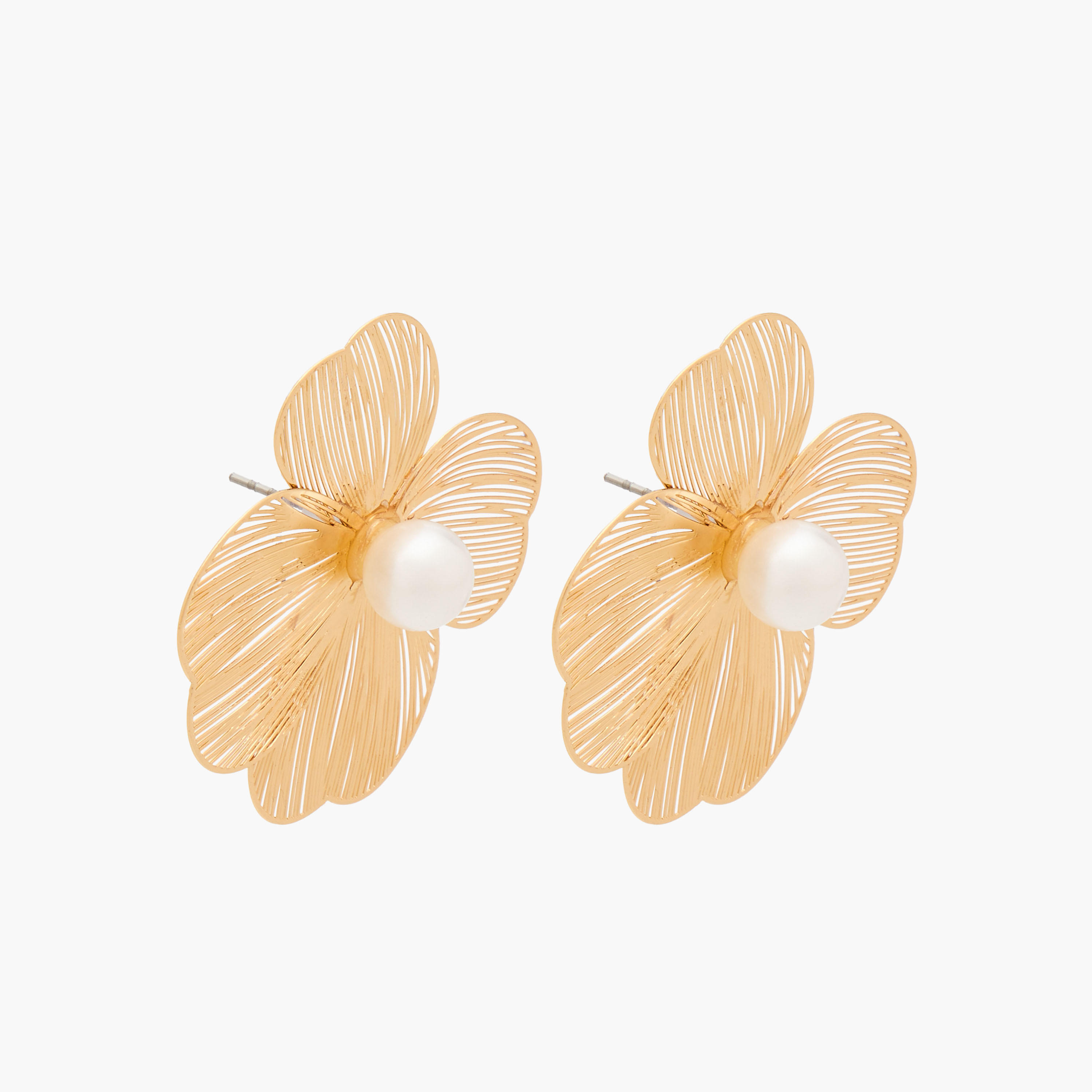 حلق دبوس بتشطيب ذهبي وتصميم زهرة ومكبس إغلاق من جلو-women-watchesandjewellery-jewellery-earrings-image-3