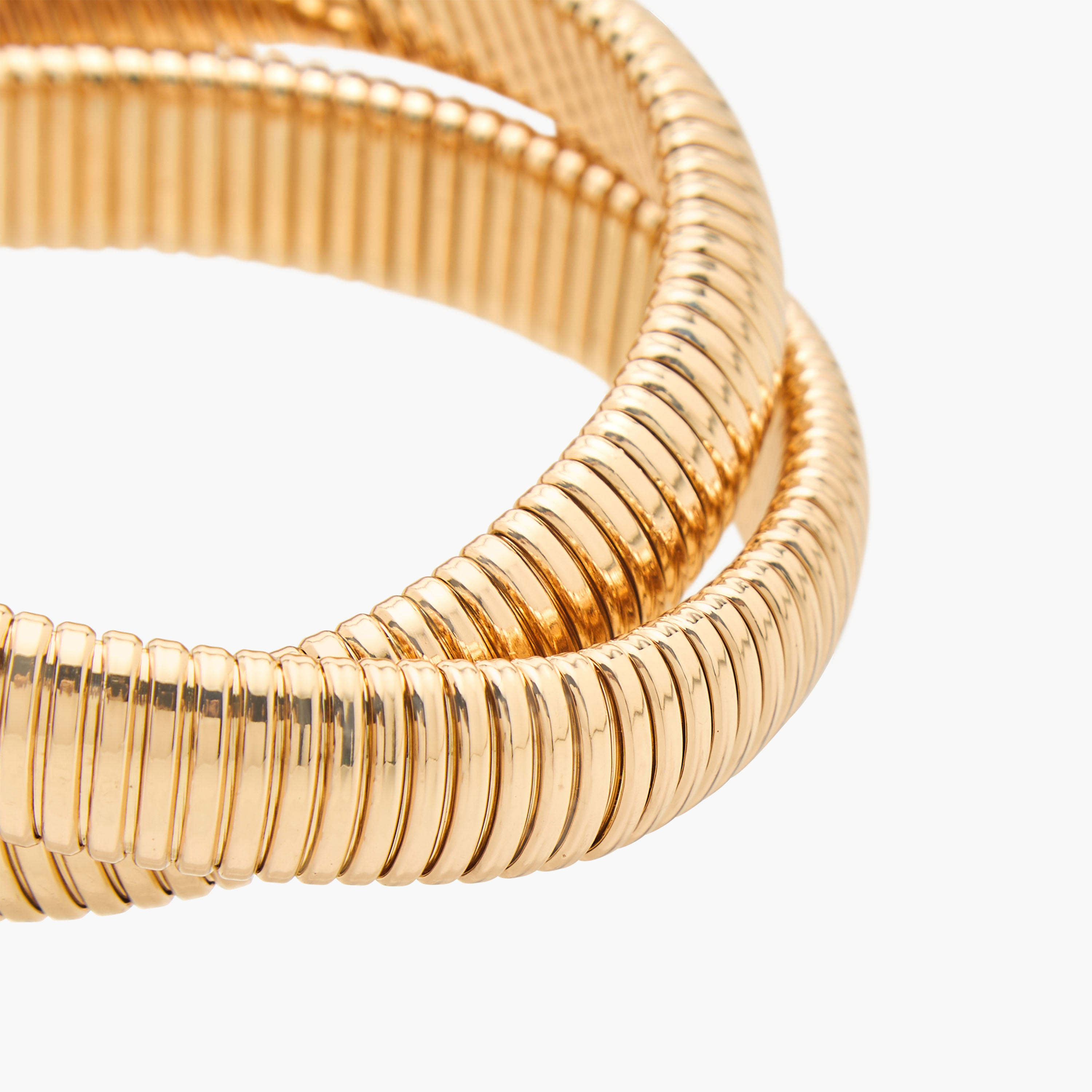 سوار معدن ملتف بارز الملمس-women-watchesandjewellery-jewellery-banglesandbracelets-image-2