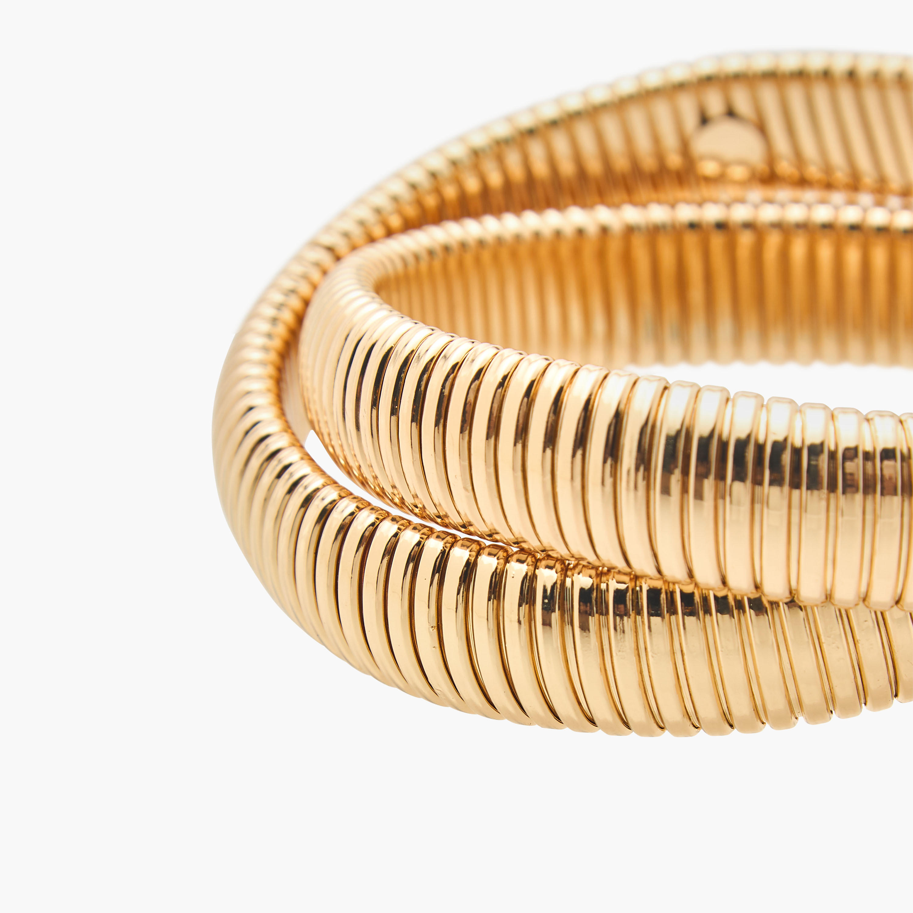 سوار معدن ملتف بارز الملمس-women-watchesandjewellery-jewellery-banglesandbracelets-image-1