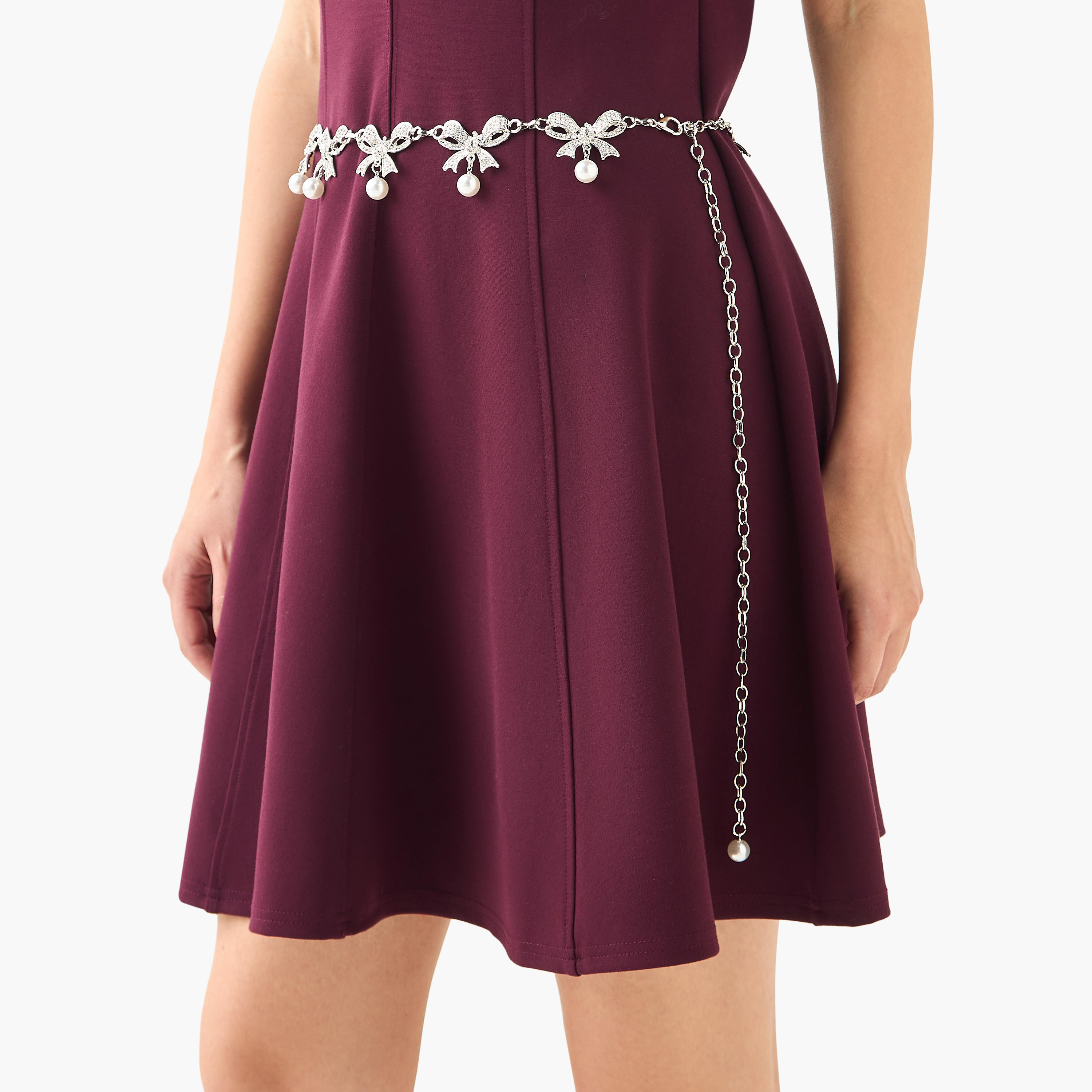 حزام خصر ميتالك بتفاصيل فيونكة وتزيينات لؤلؤية-women-clothingaccessories-belts-image-6