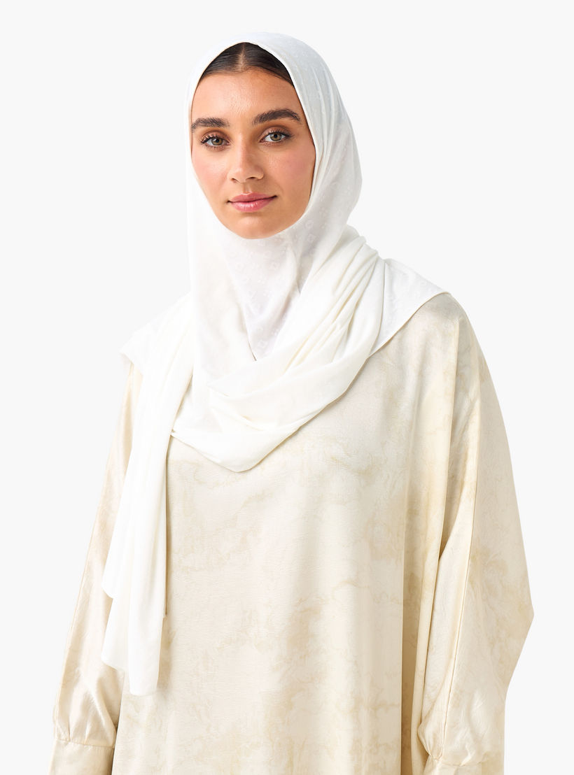 Hijab Jacquard Cream-women-winterwear-scarves-image-3