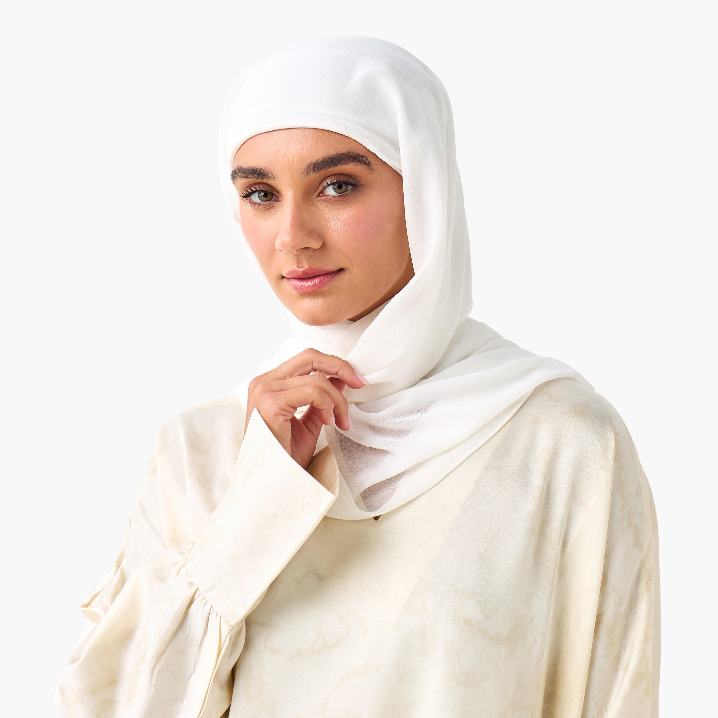 Hijab Textured Black-women-winterwear-scarves-image-1