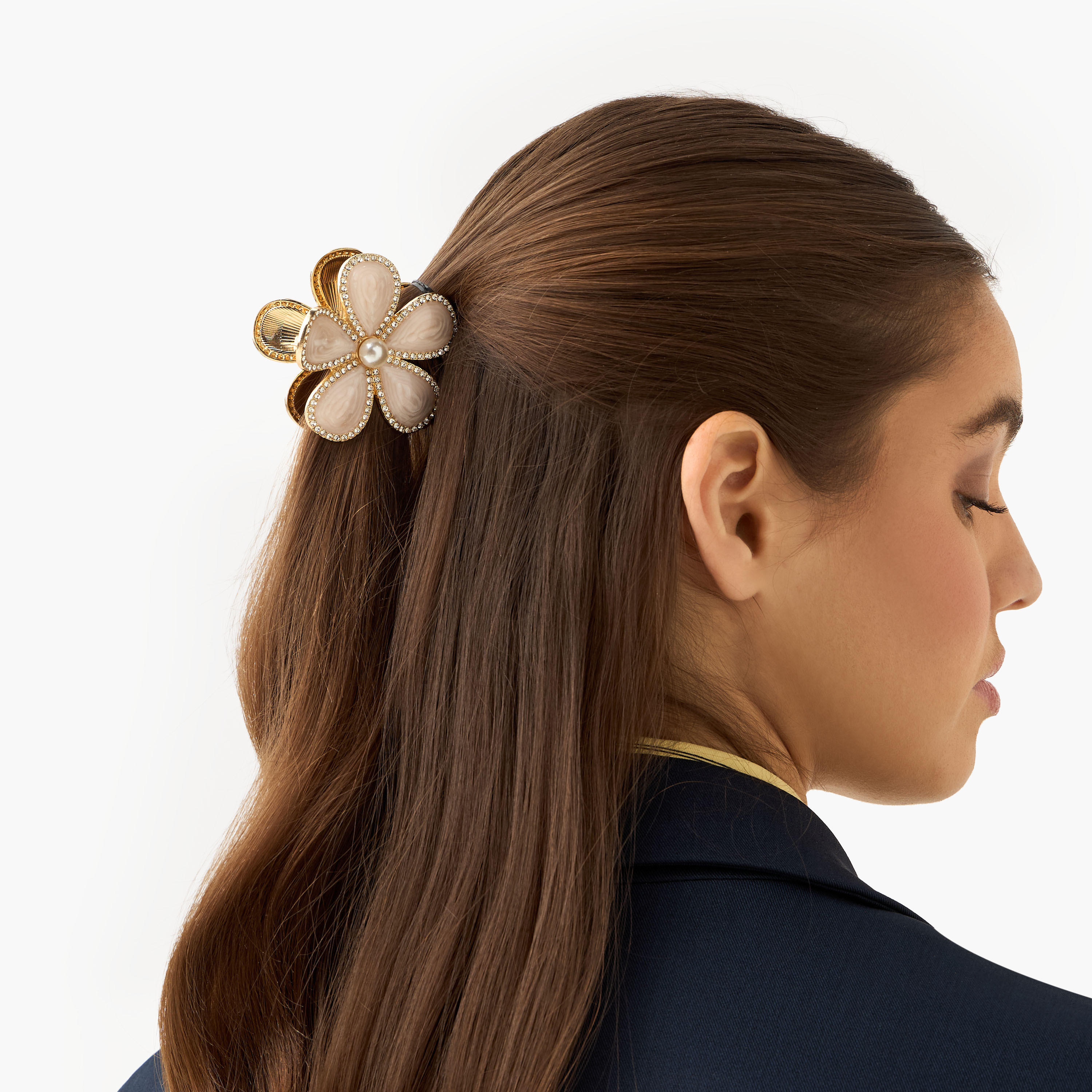 مشبك شعر مزين بتصميم زهري-women-hairaccessories-clamps-image-2