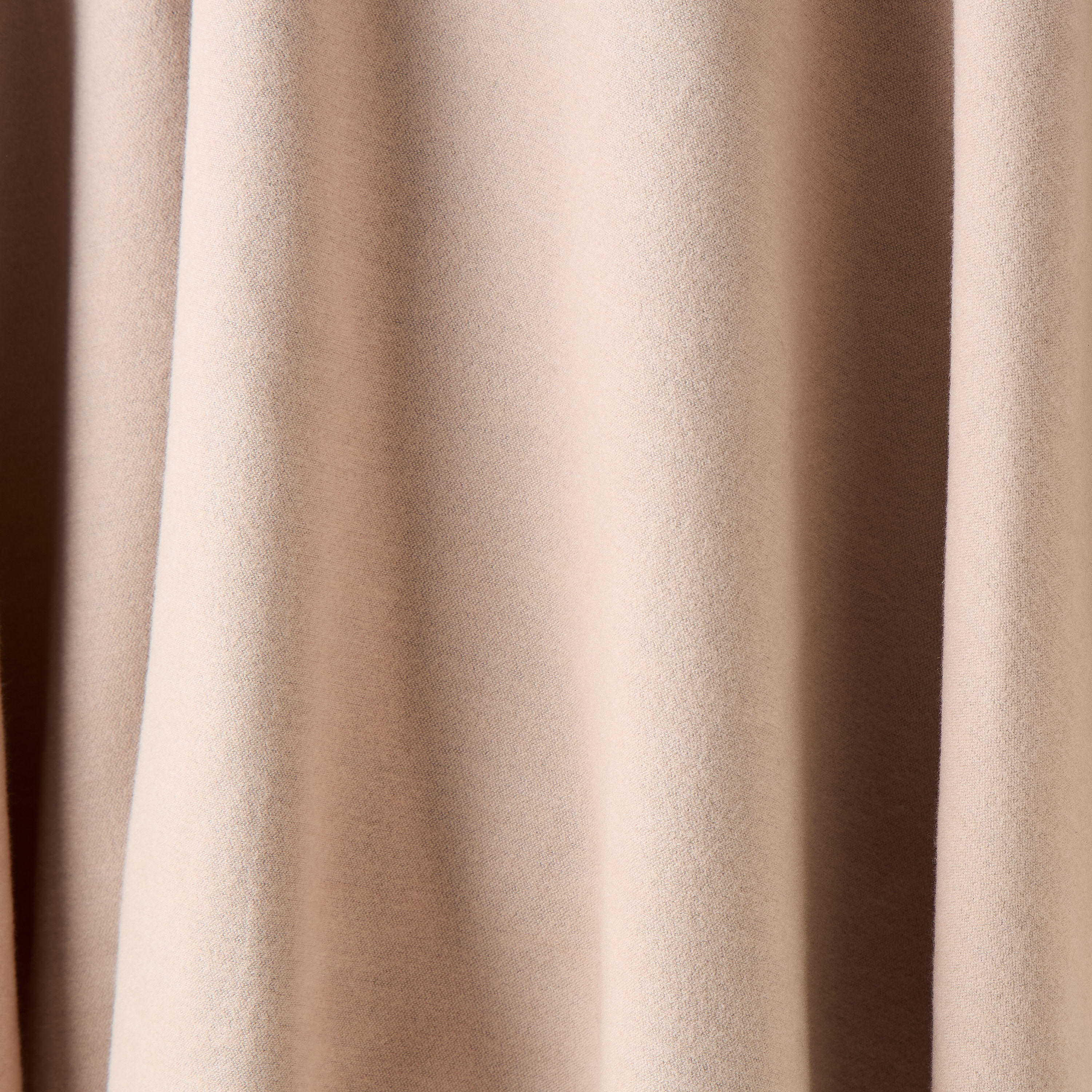 كيب متعدد الألوان قابل للارتداء على الوجهين-women-winterwear-scarves-image-4