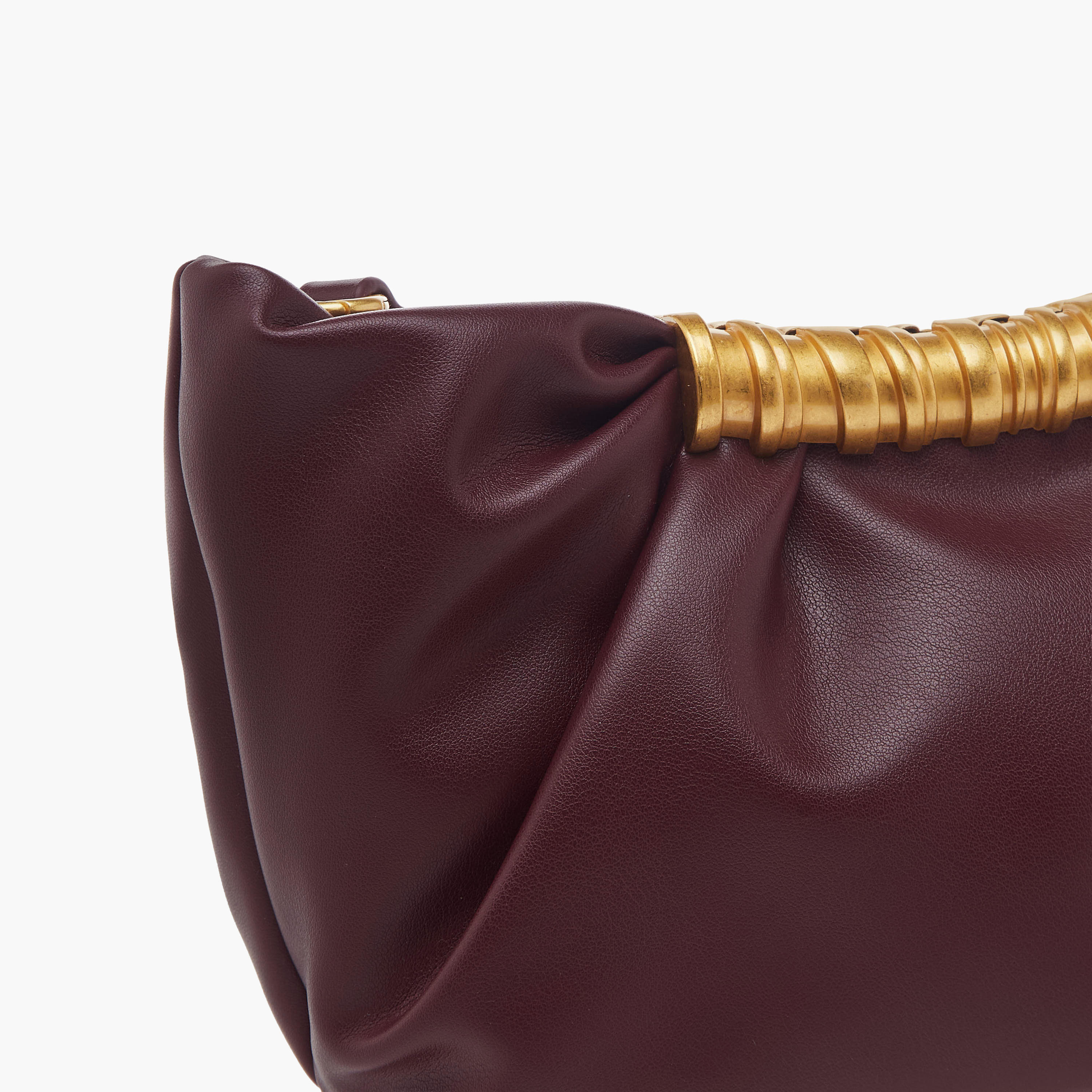 شنطة كروس بودي بكسرات وحزام قابل للتعديل-women-bagsandwallets-handbags-image-3