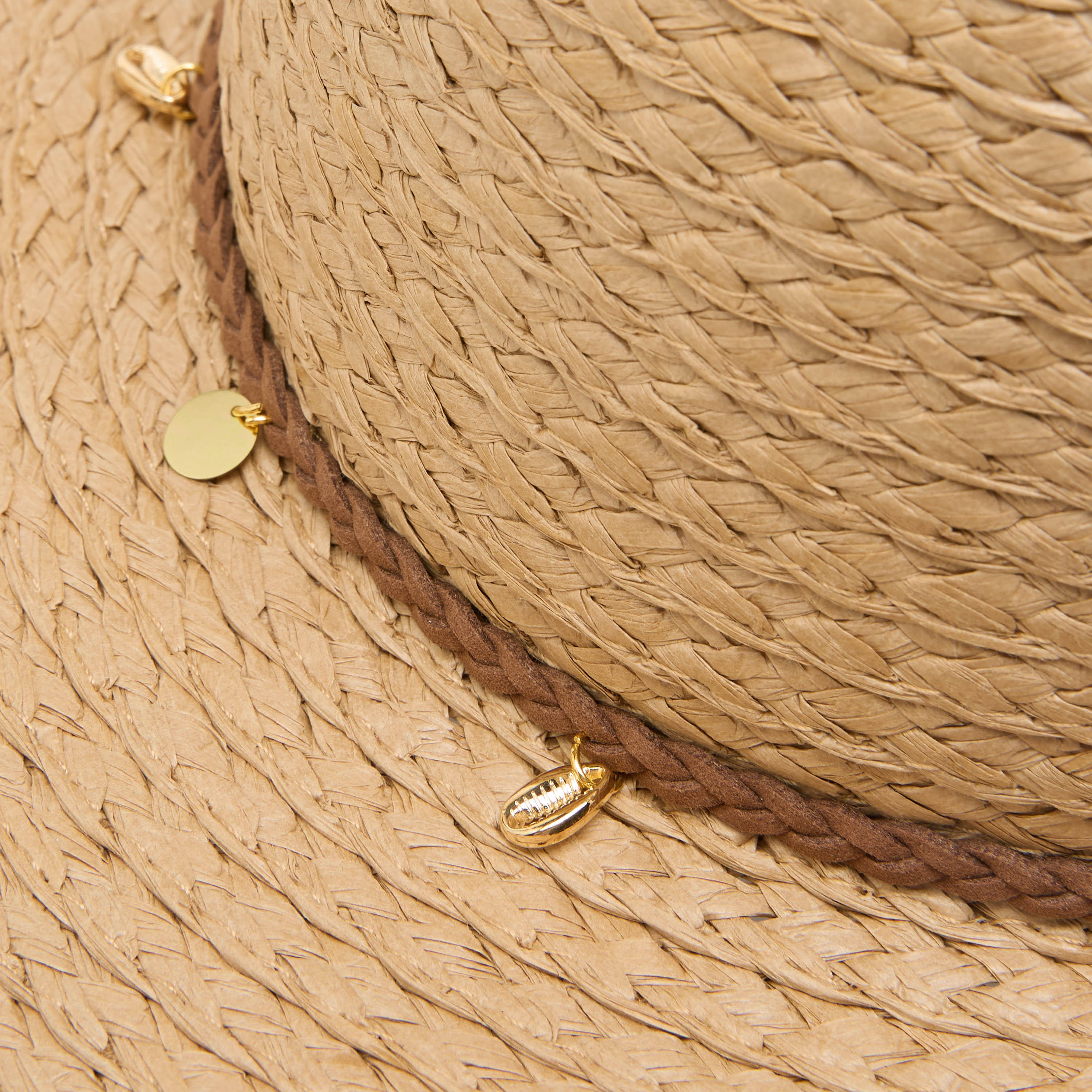 قبعة شاطئ بارزة الملمس بتفاصيل تعليقة-women-clothingaccessories-capsandhats-image-3