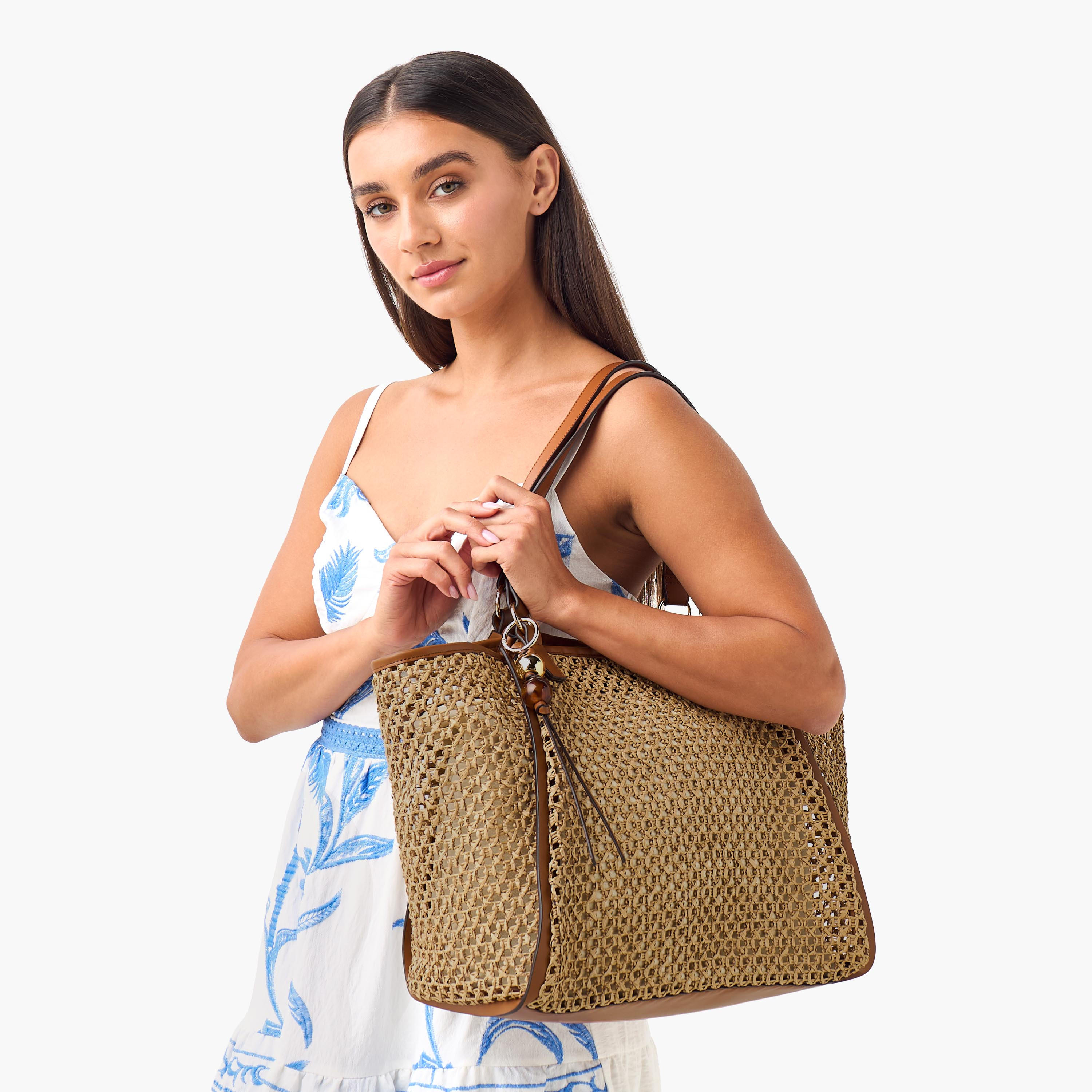 شنطة توتي منسوجة بمقابض-women-bagsandwallets-handbags-image-7