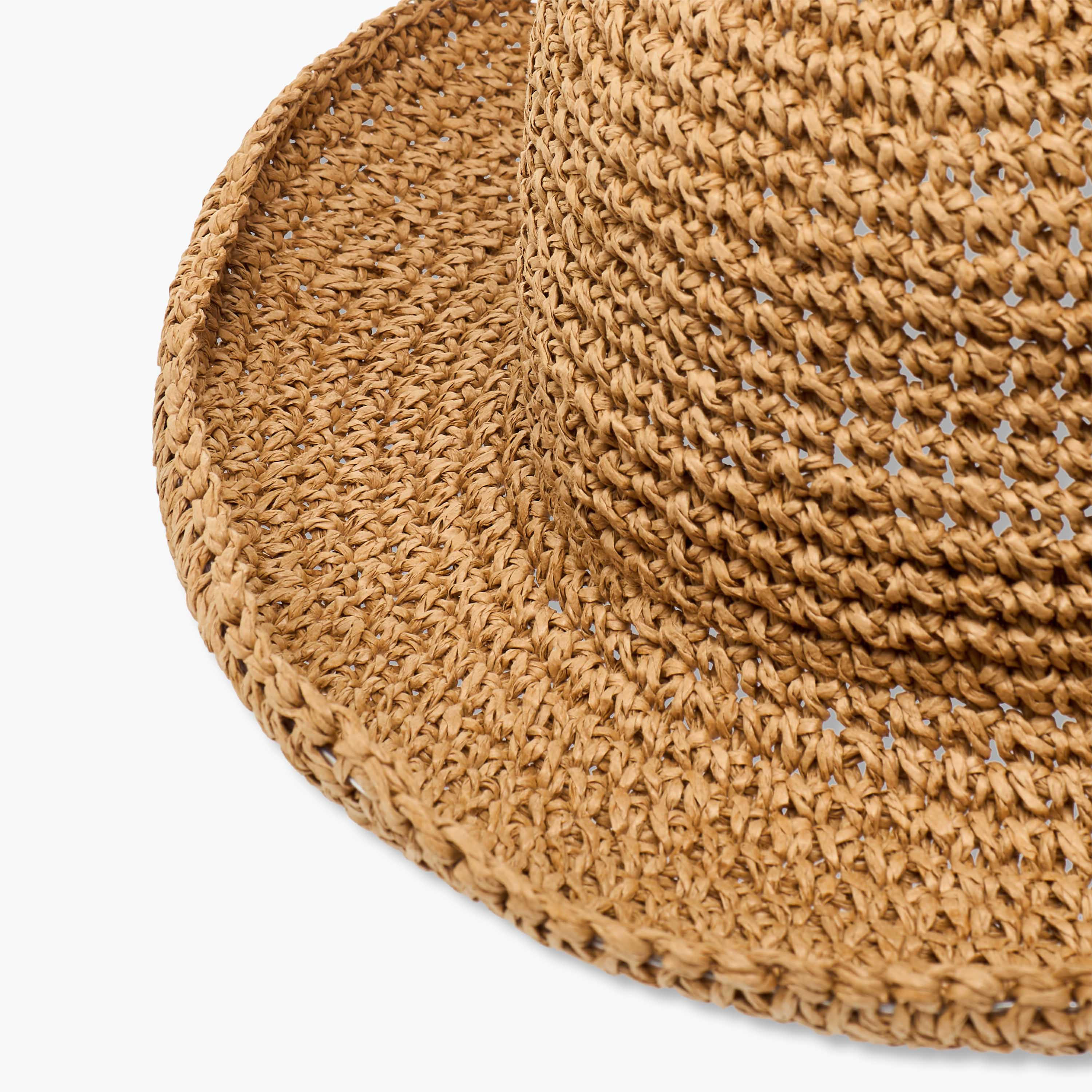قبعة قش بارزة الملمس-women-clothingaccessories-capsandhats-image-2