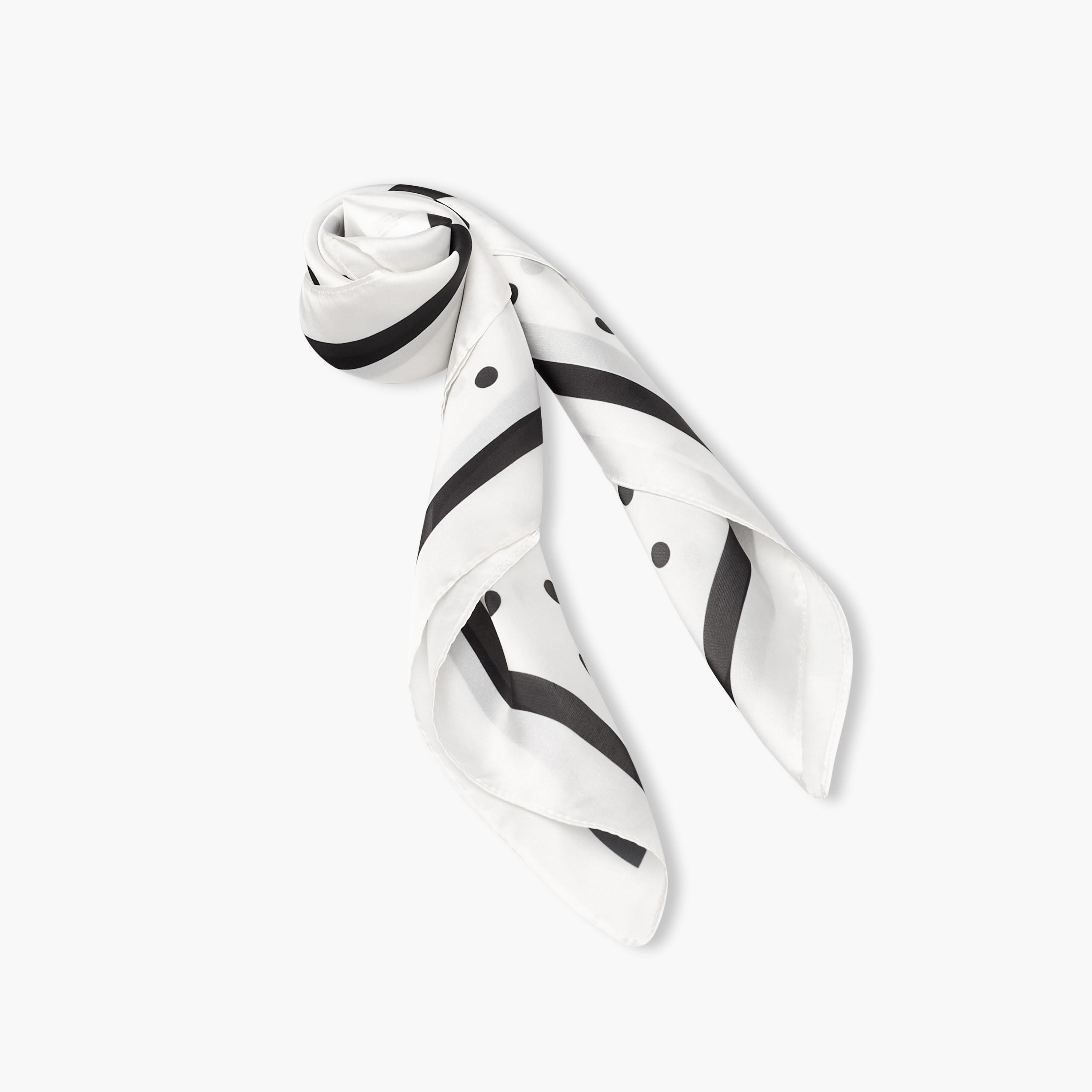 وشاح ساتان مربع متعدد الألوان بطبعات-women-winterwear-scarves-image-4
