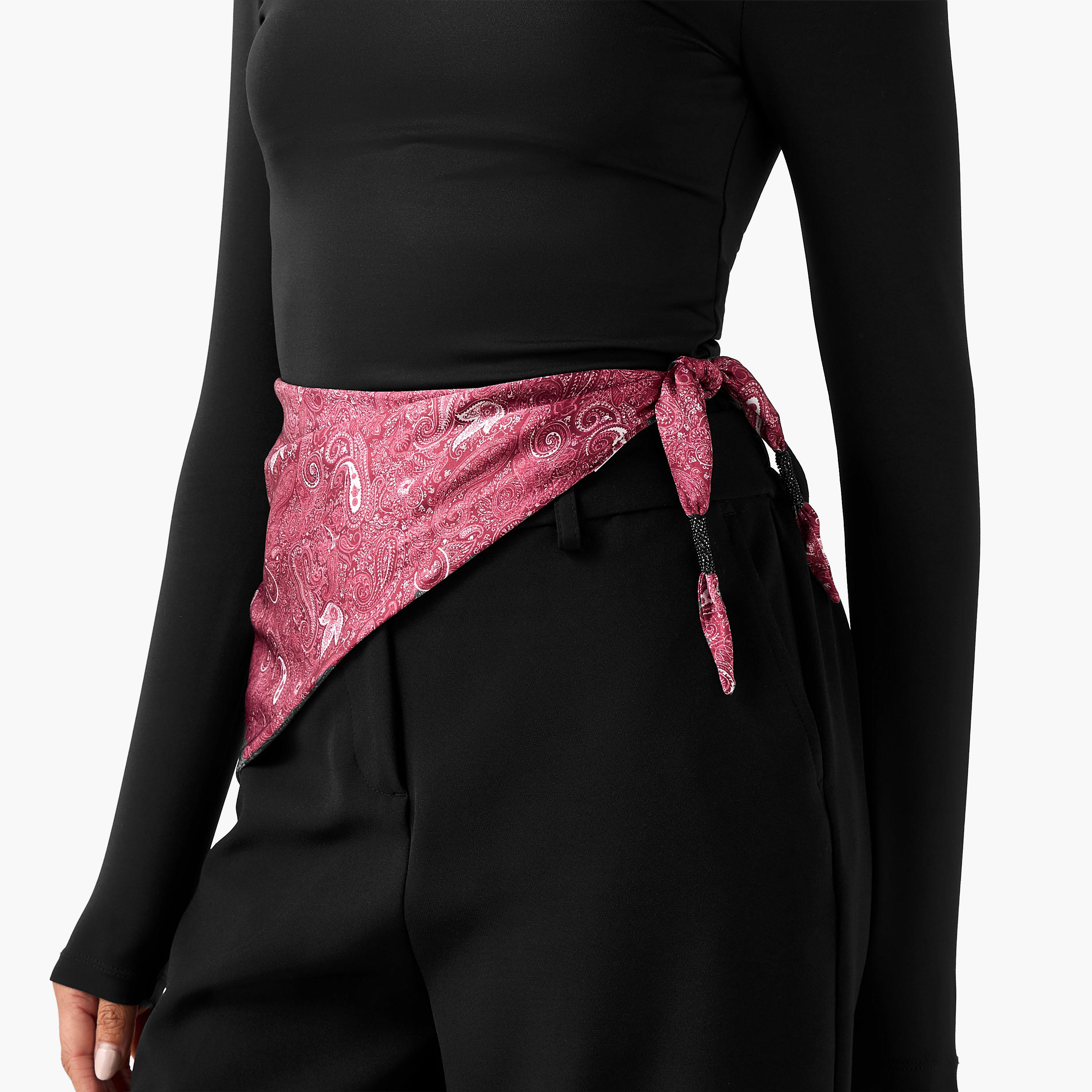 وشاح مثلث بطبعات بيزلي ملونة-women-winterwear-scarves-image-4