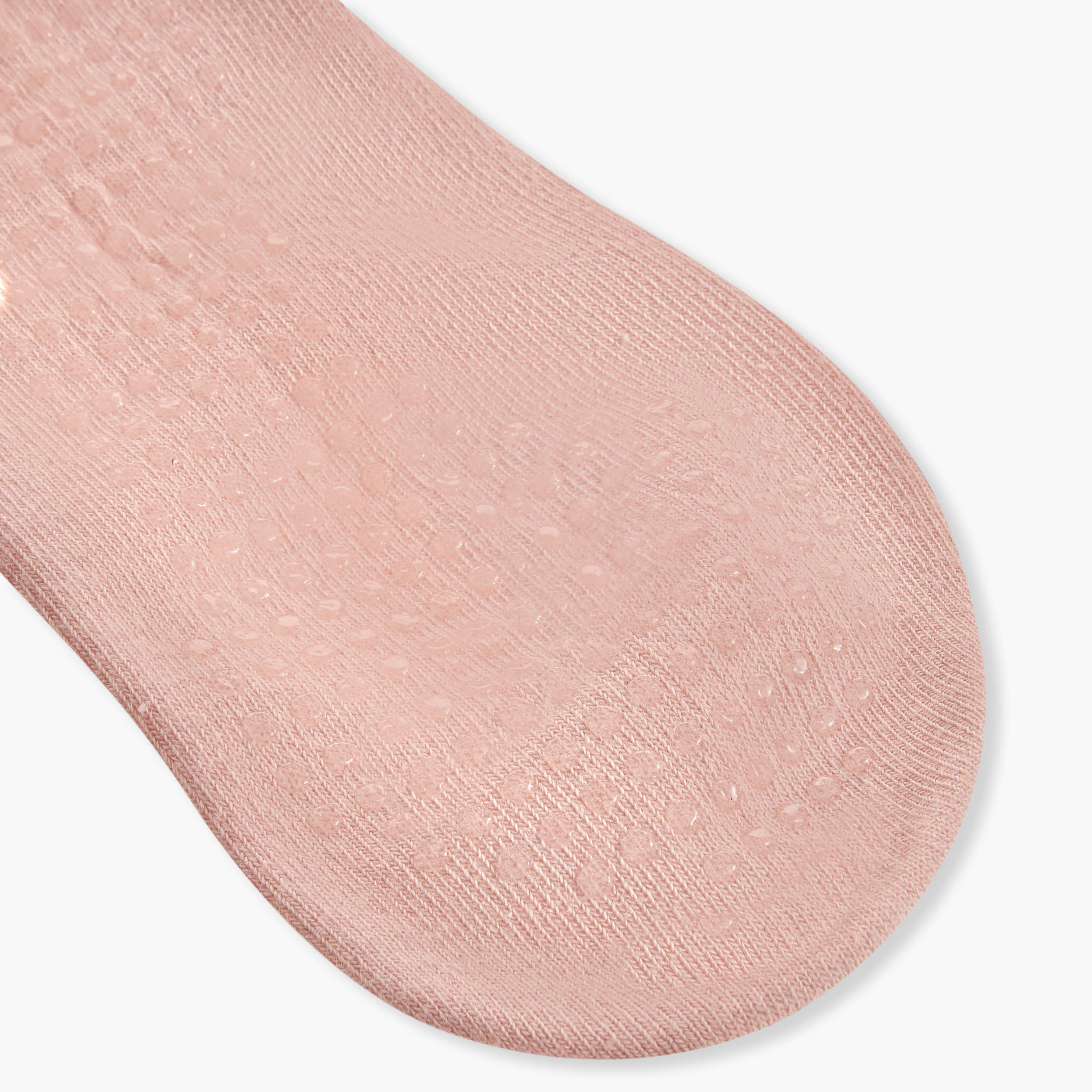 Pack of 2 Yoga Footie Socks-women-socksandstockings-image-6