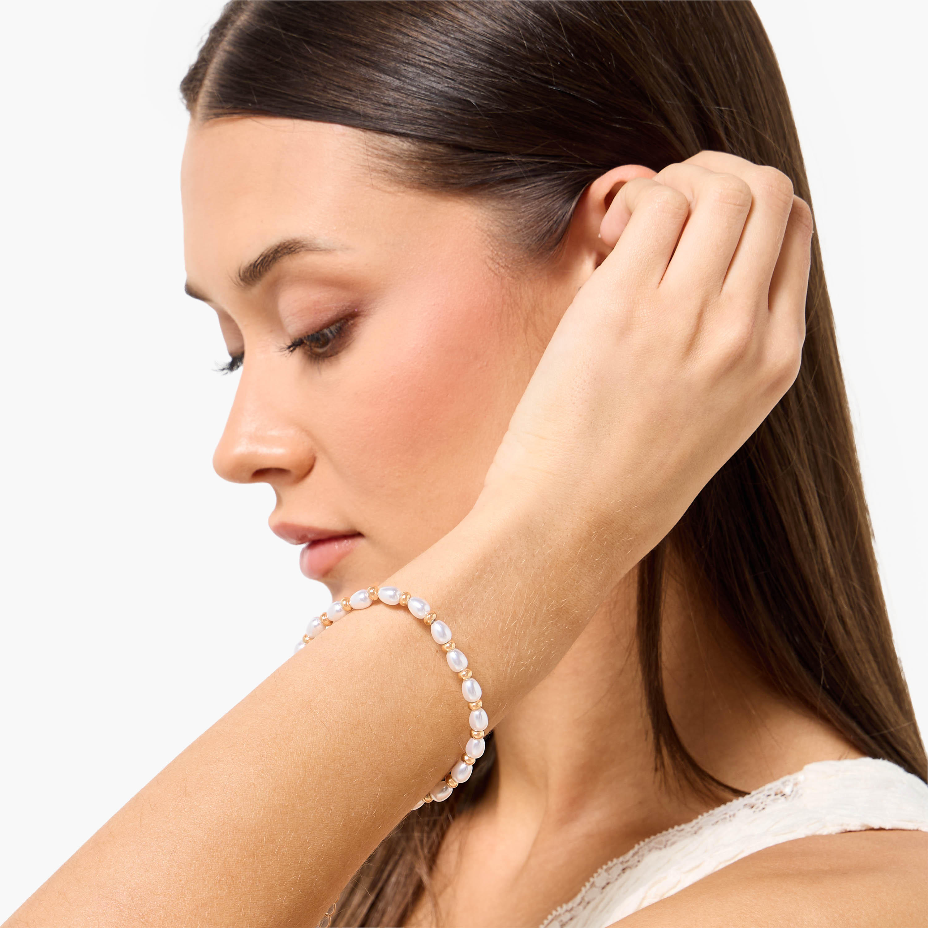 أساور ذهبية بخرز - مجموعة 7 قطع-women-watchesandjewellery-jewellery-banglesandbracelets-image-2