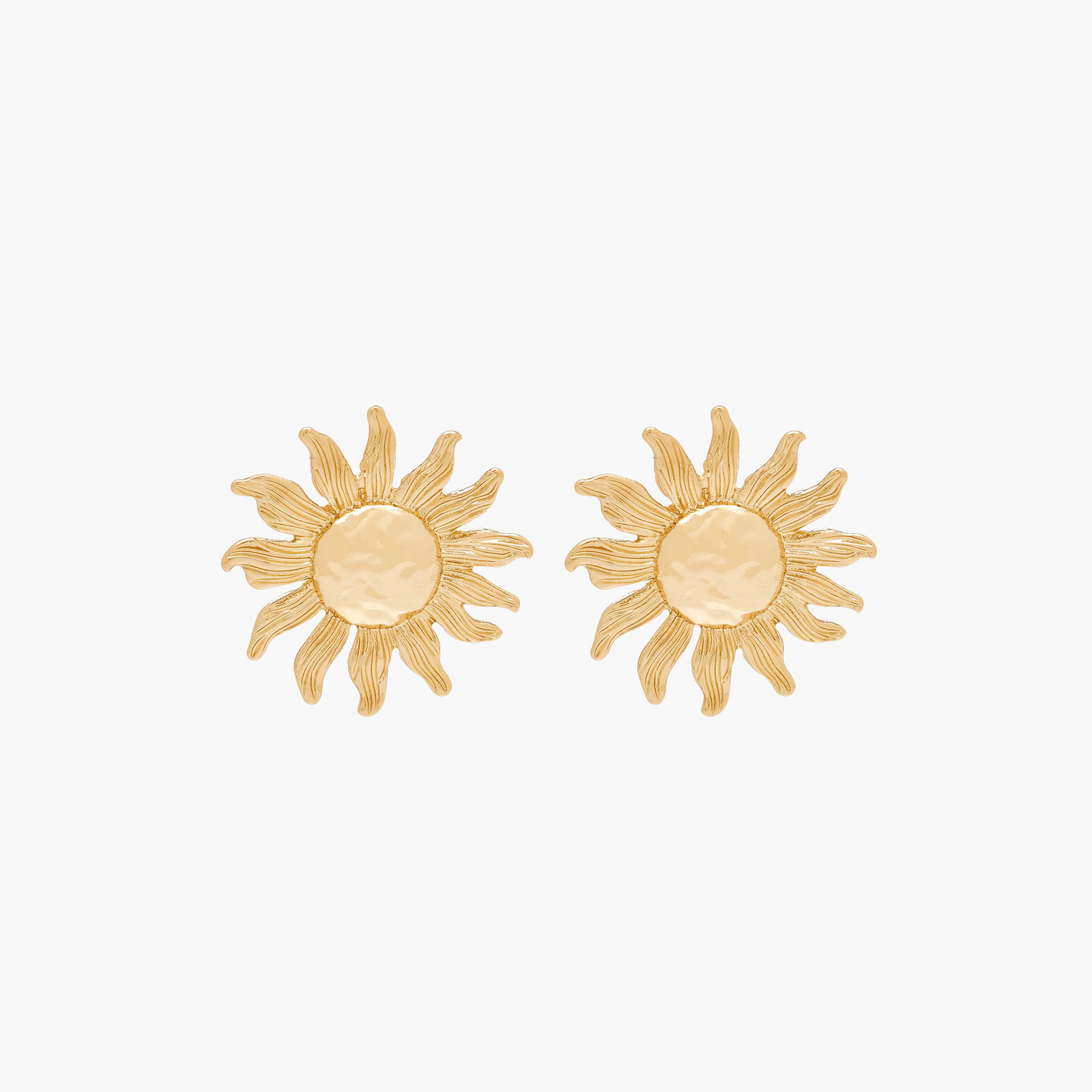 أقراط بلون ذهبي وتصميم شمس ومكبس إغلاق خلفي-women-watchesandjewellery-jewellery-earrings-image-1