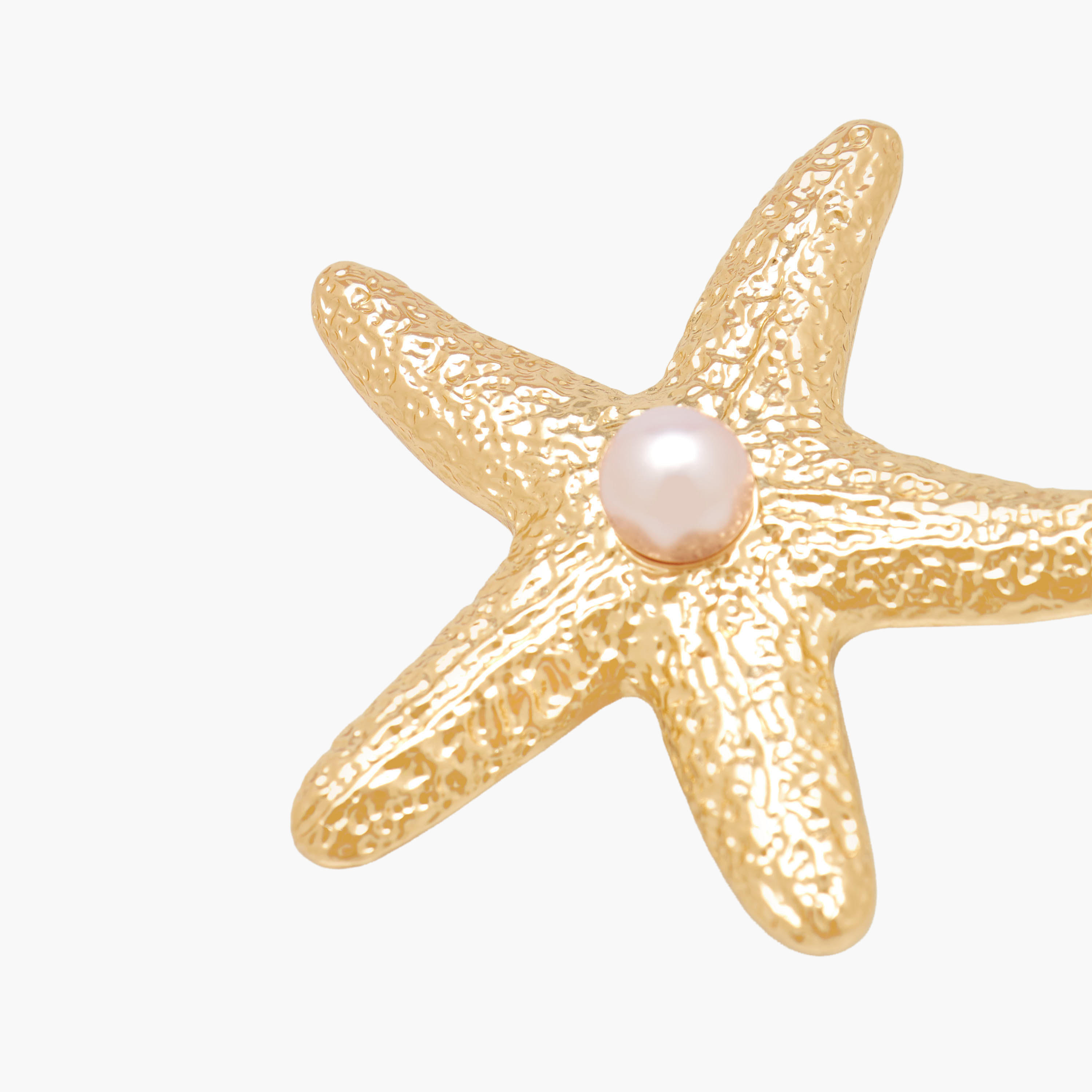أقراط نجمة البحر مزينة باللؤلؤ بلون ذهبي ومكبس إغلاق خلفي-women-watchesandjewellery-jewellery-earrings-image-4