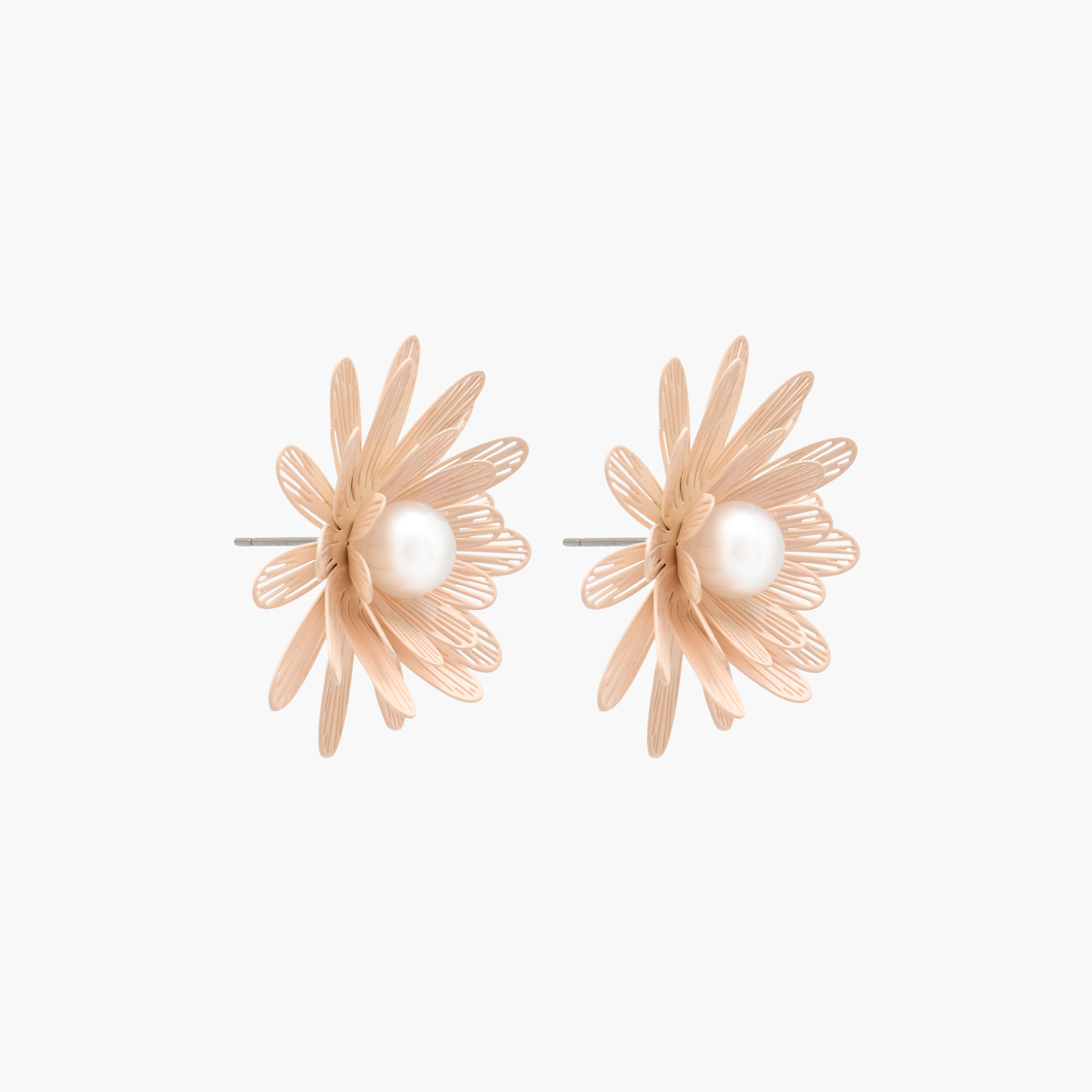 حلق بتصميم زهرة مزينة بلؤلؤ ومكبس إغلاق خلفي-women-watchesandjewellery-jewellery-earrings-image-3