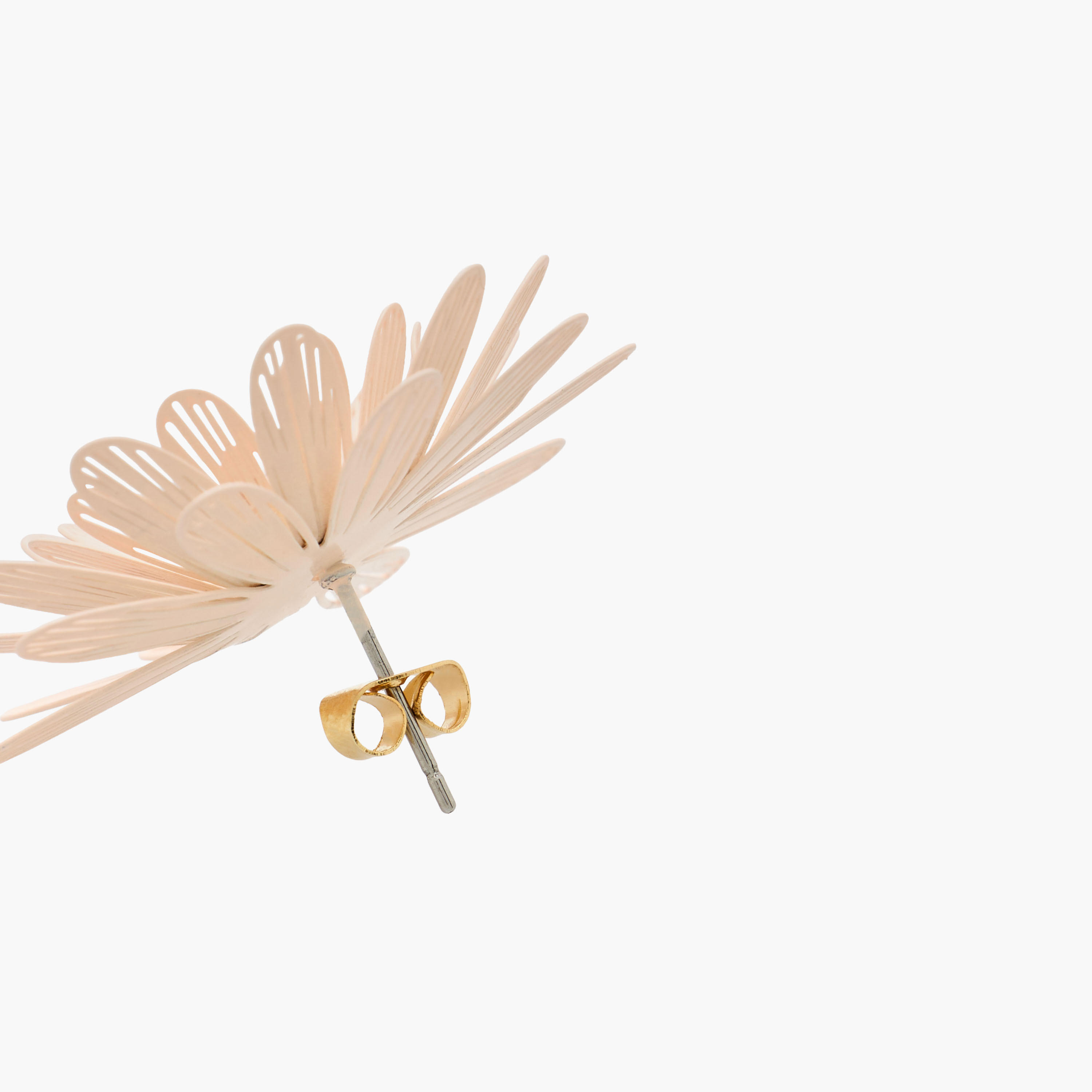 حلق بتصميم زهرة مزينة بلؤلؤ ومكبس إغلاق خلفي-women-watchesandjewellery-jewellery-earrings-image-5