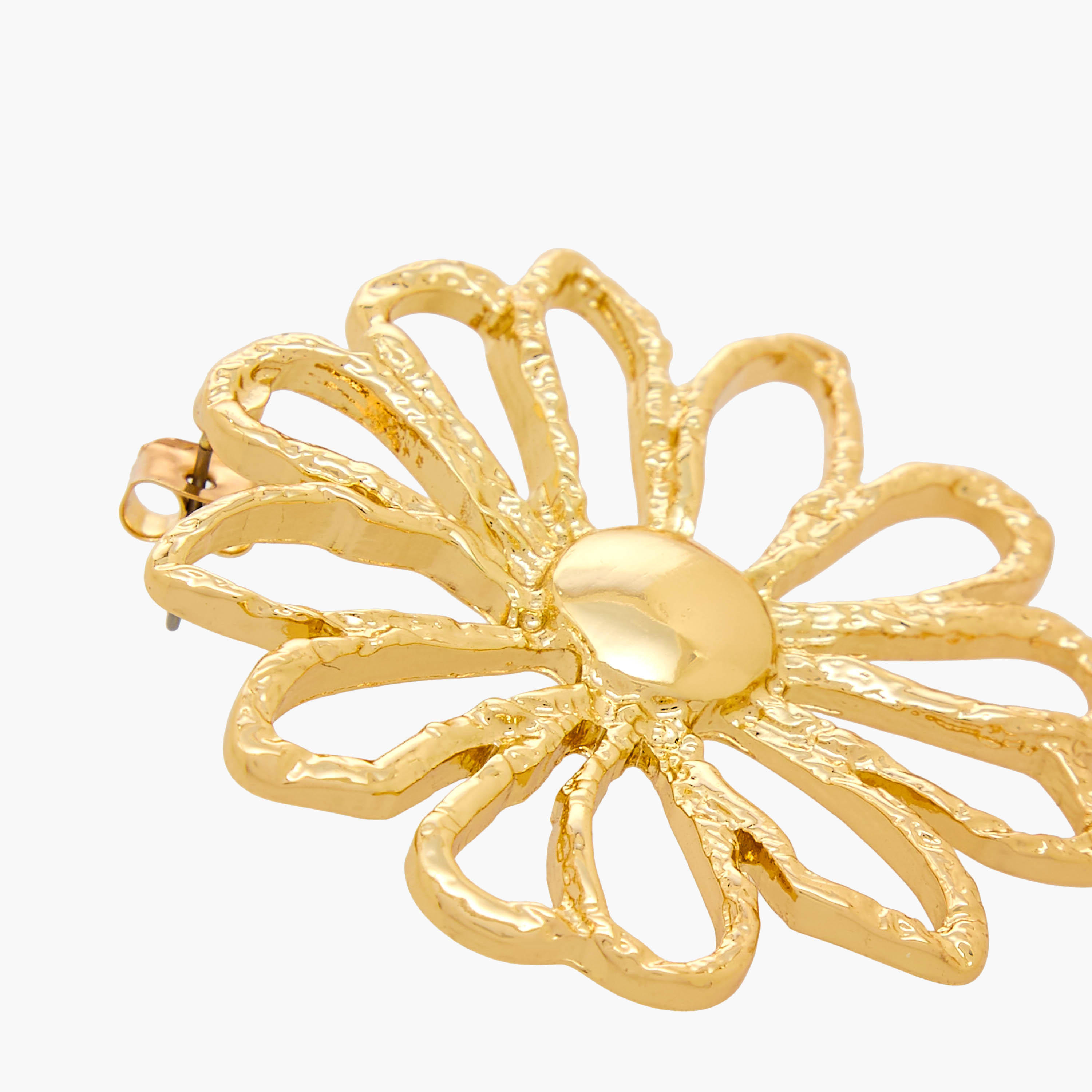 حلقان بشكل زهرة بلون ذهبي ومكبس إغلاق خلفي-women-watchesandjewellery-jewellery-earrings-image-4