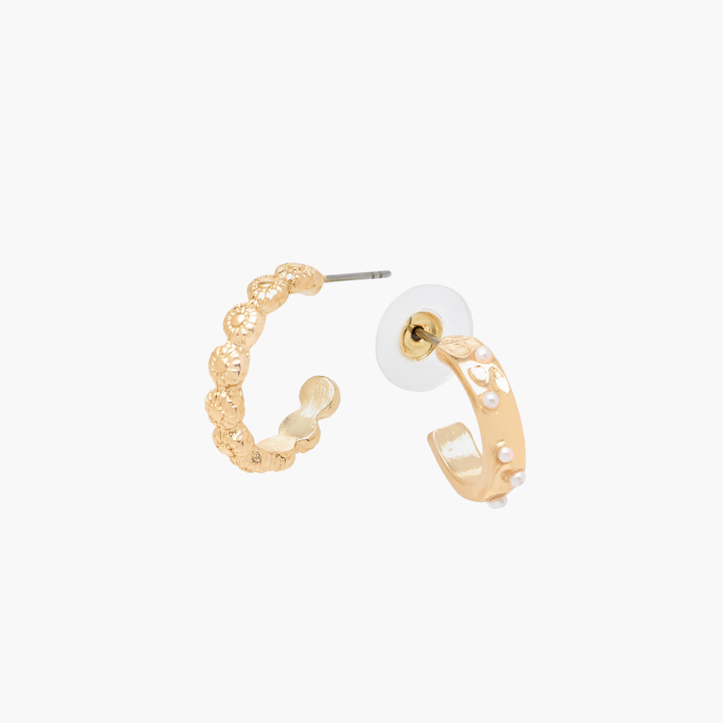 طقم من 6 - أقراط بلون ذهبي وزينة ومكبس إغلاق خلفي-women-watchesandjewellery-jewellery-earrings-image-5