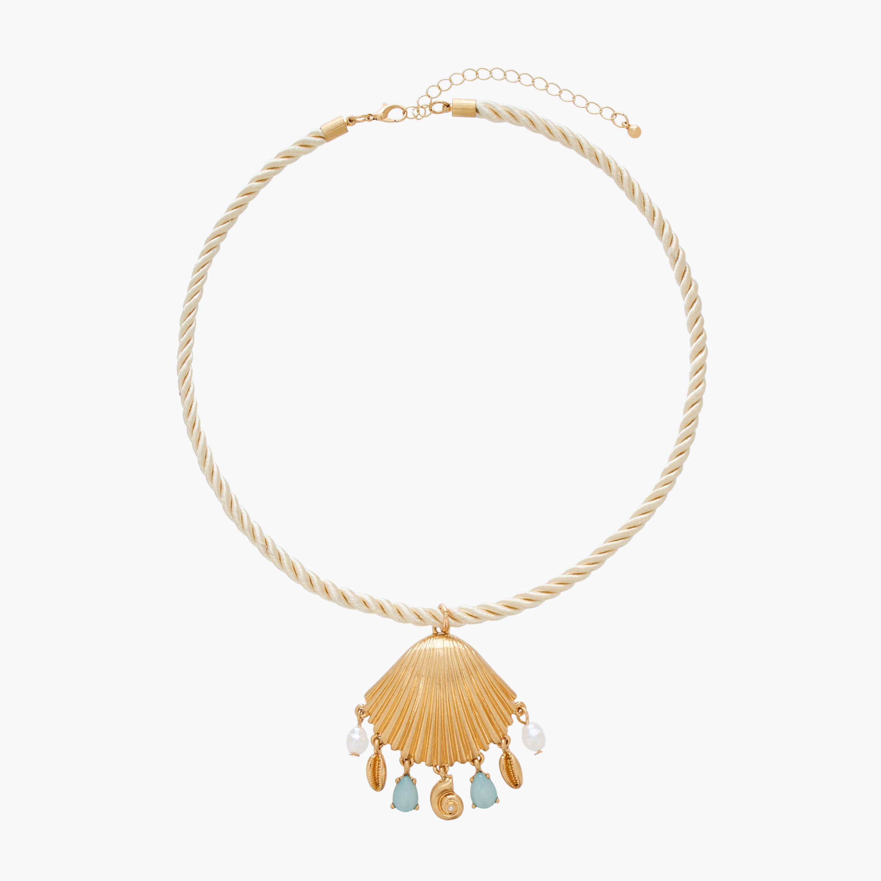 عقد بدلاية بشكل صدفة بلون ذهبي-women-watchesandjewellery-jewellery-necklacesandpendants-image-1
