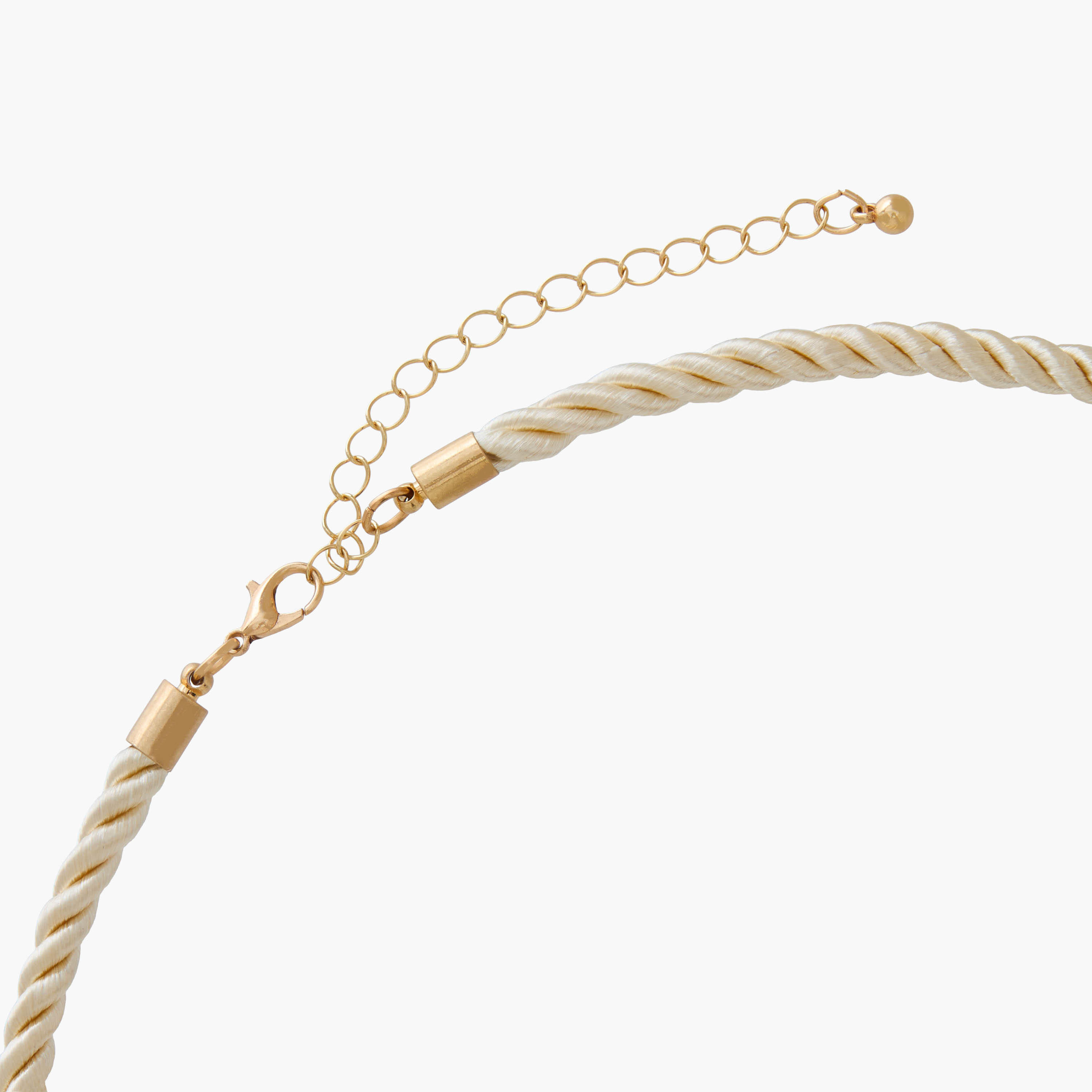 عقد بدلاية بشكل صدفة بلون ذهبي-women-watchesandjewellery-jewellery-necklacesandpendants-image-5