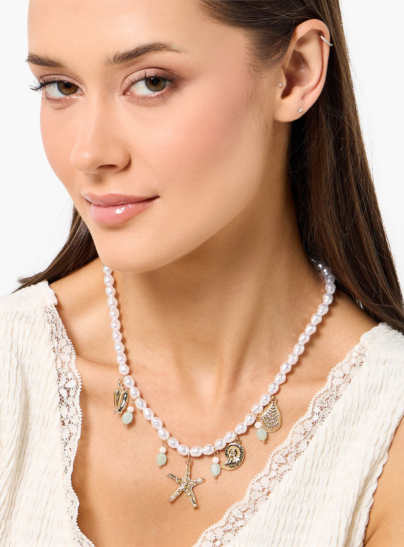 عقد لؤلؤي ذهبي بتفاصيل دلايات-women-watchesandjewellery-jewellery-necklacesandpendants-image-7