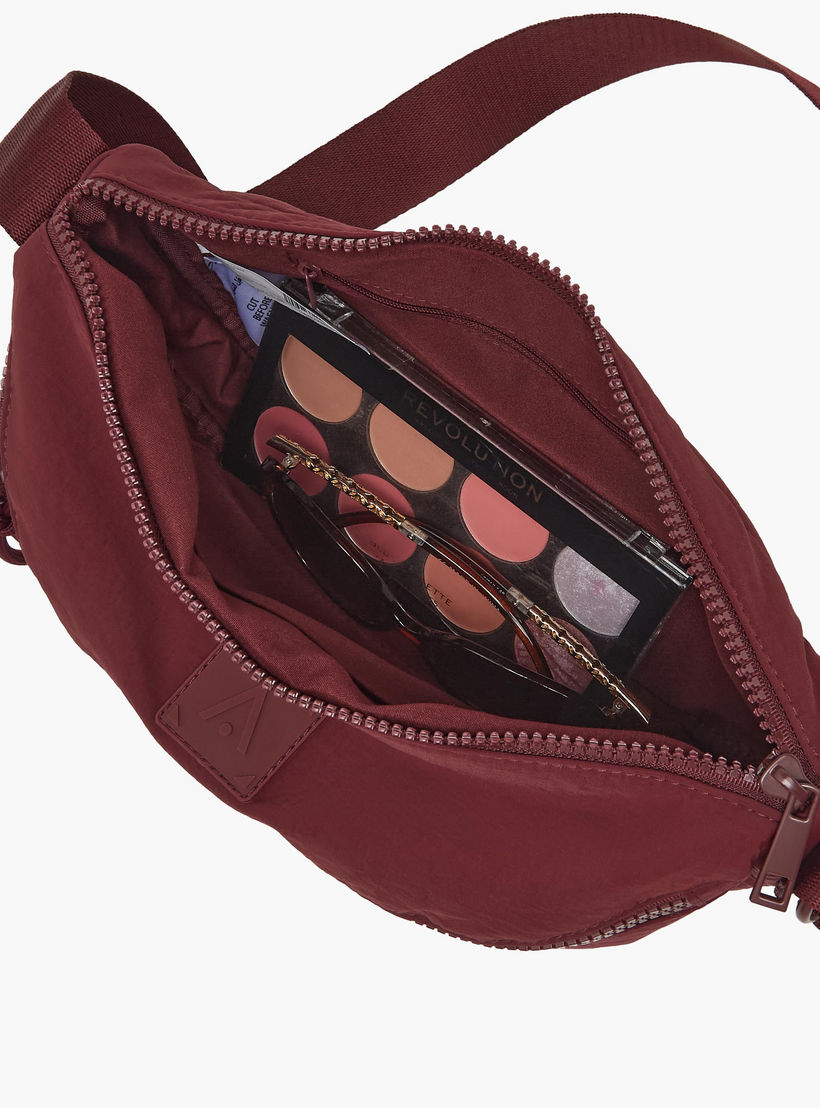 شنطة كروس بودي بارزة الملمس بسحاب إغلاق-women-bagsandwallets-handbags-image-10