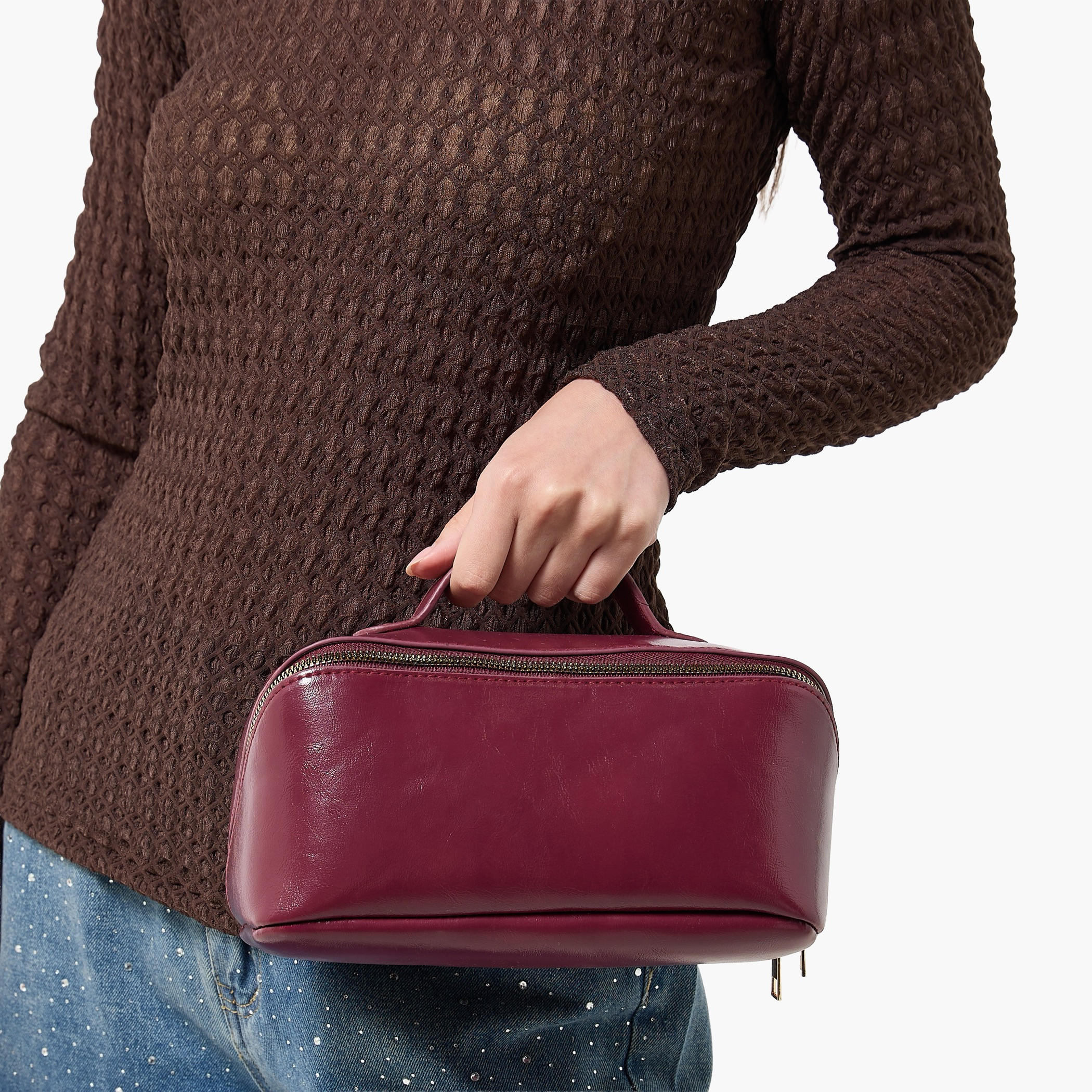 شنطة مكياج بسحاب مائل-women-bagsandwallets-handbags-image-2