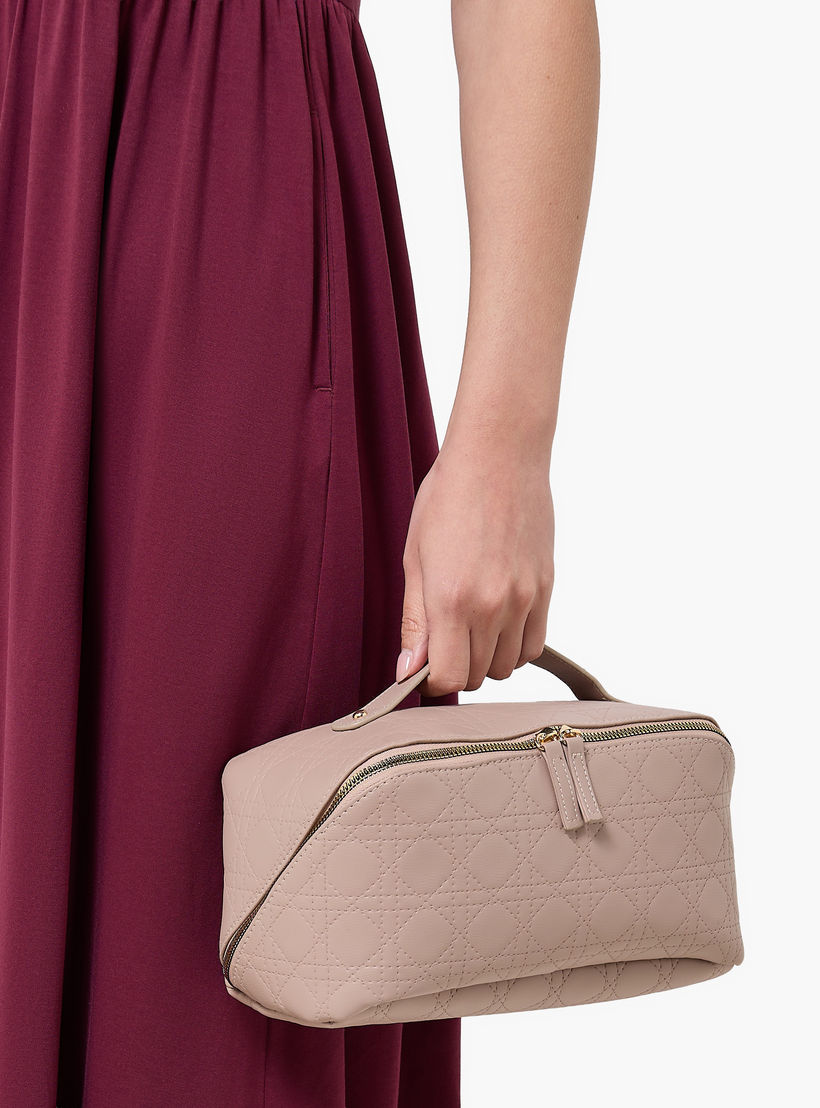شنطة مكياج مبطنة بسحاب مائل-women-bagsandwallets-handbags-image-2