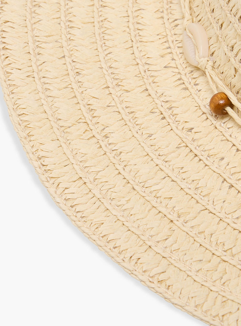 قبعة نسائية أنيقة مزينة بخرز ناعم وتصميم عصري-women-clothingaccessories-capsandhats-image-5