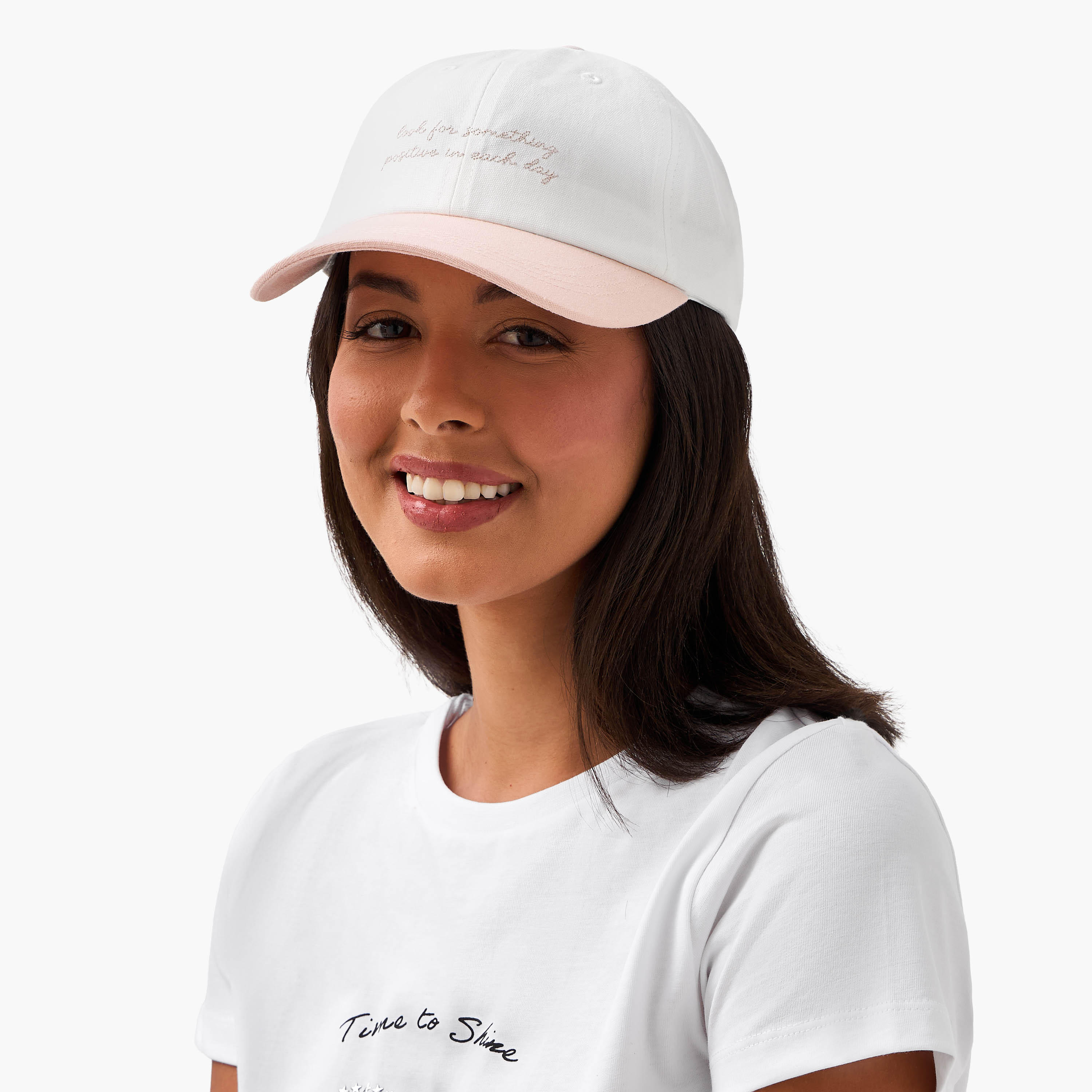كاب بحزام بإبزيم إغلاق وتطريز شعار-women-clothingaccessories-capsandhats-image-2