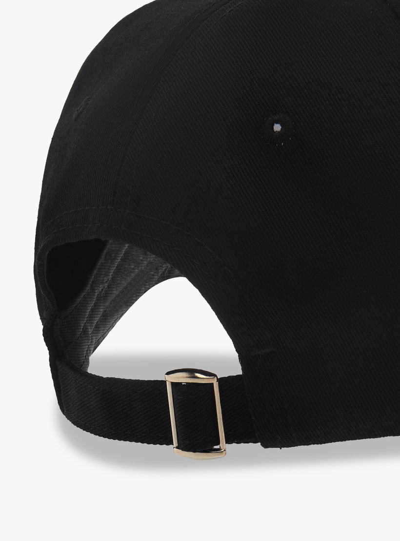 كاب بيسبول بشعار مطرز من كابا-women-clothingaccessories-capsandhats-image-7
