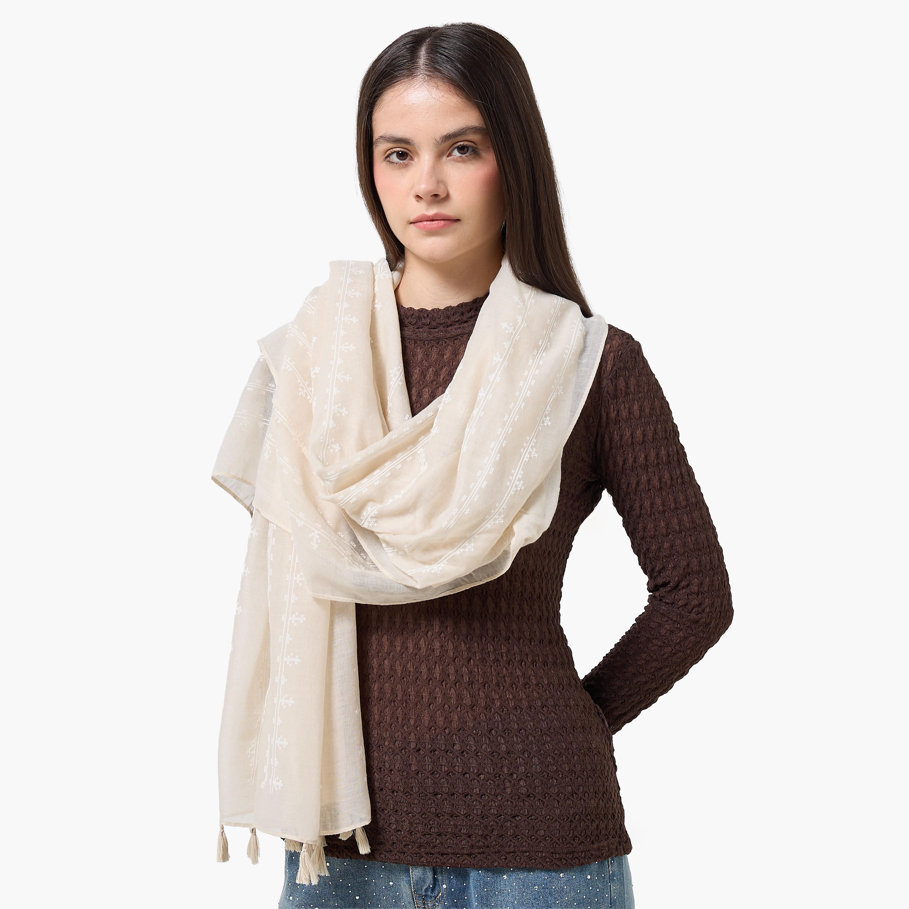 وشاح بطبعات مع شرّابات-women-clothingaccessories-scarves-image-2