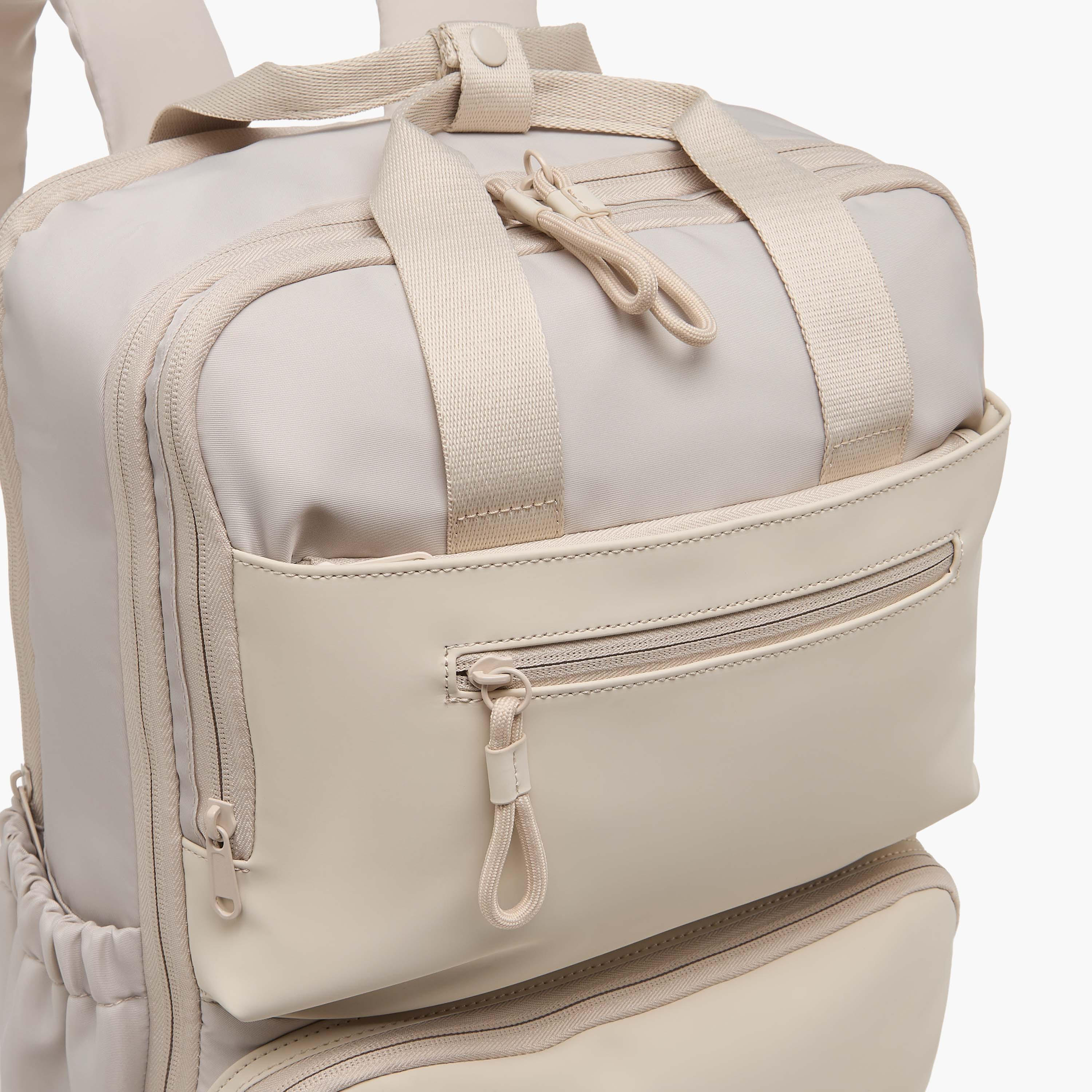 شنطة ظهر بحمالات كتف مبطنة-women-bagsandwallets-handbags-image-4