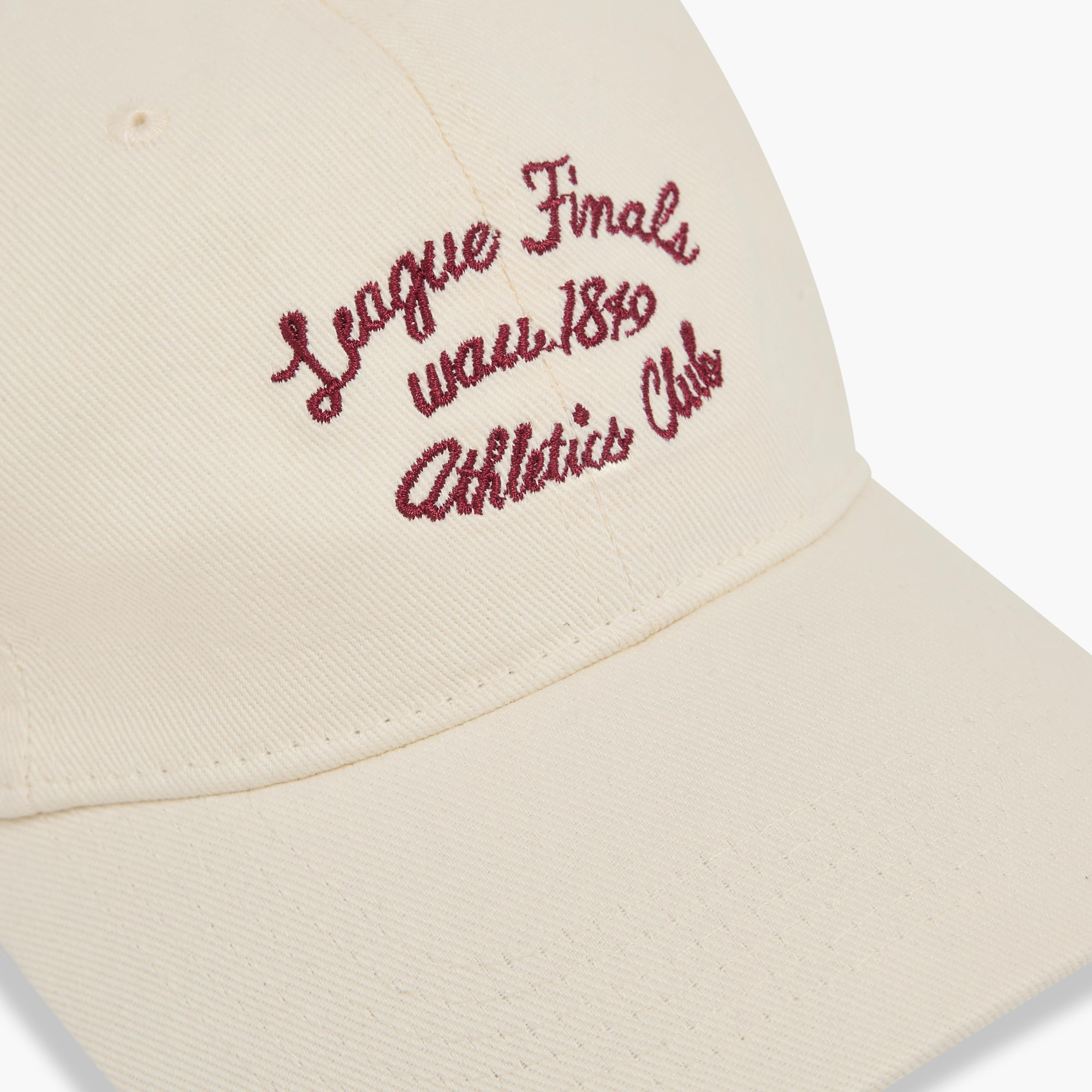 قبعة مطرزة مع شريط إغلاق بإبزيم-women-clothingaccessories-capsandhats-image-5