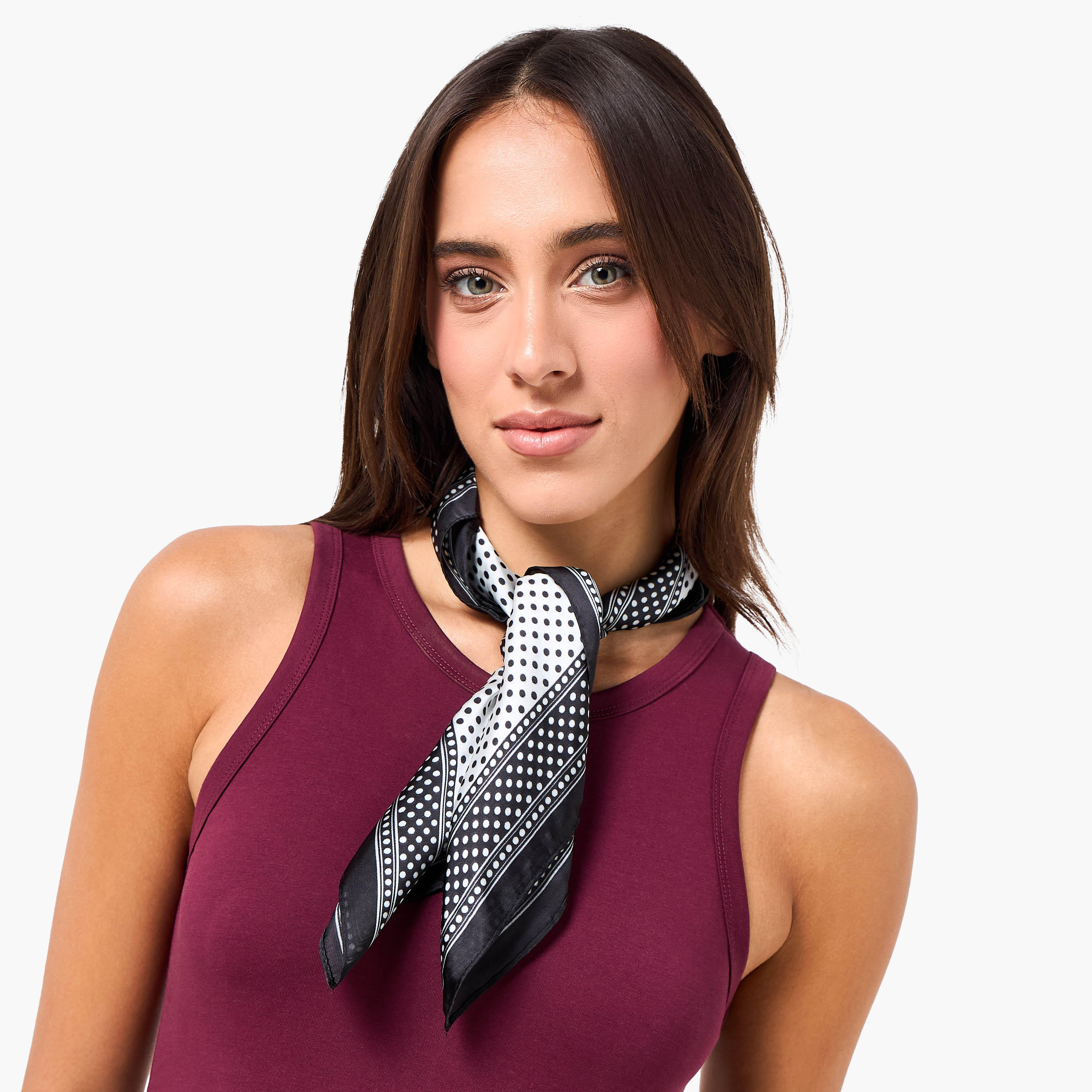 وشاح ساتان مربع بطبعات منقطة-women-clothingaccessories-scarves-image-2