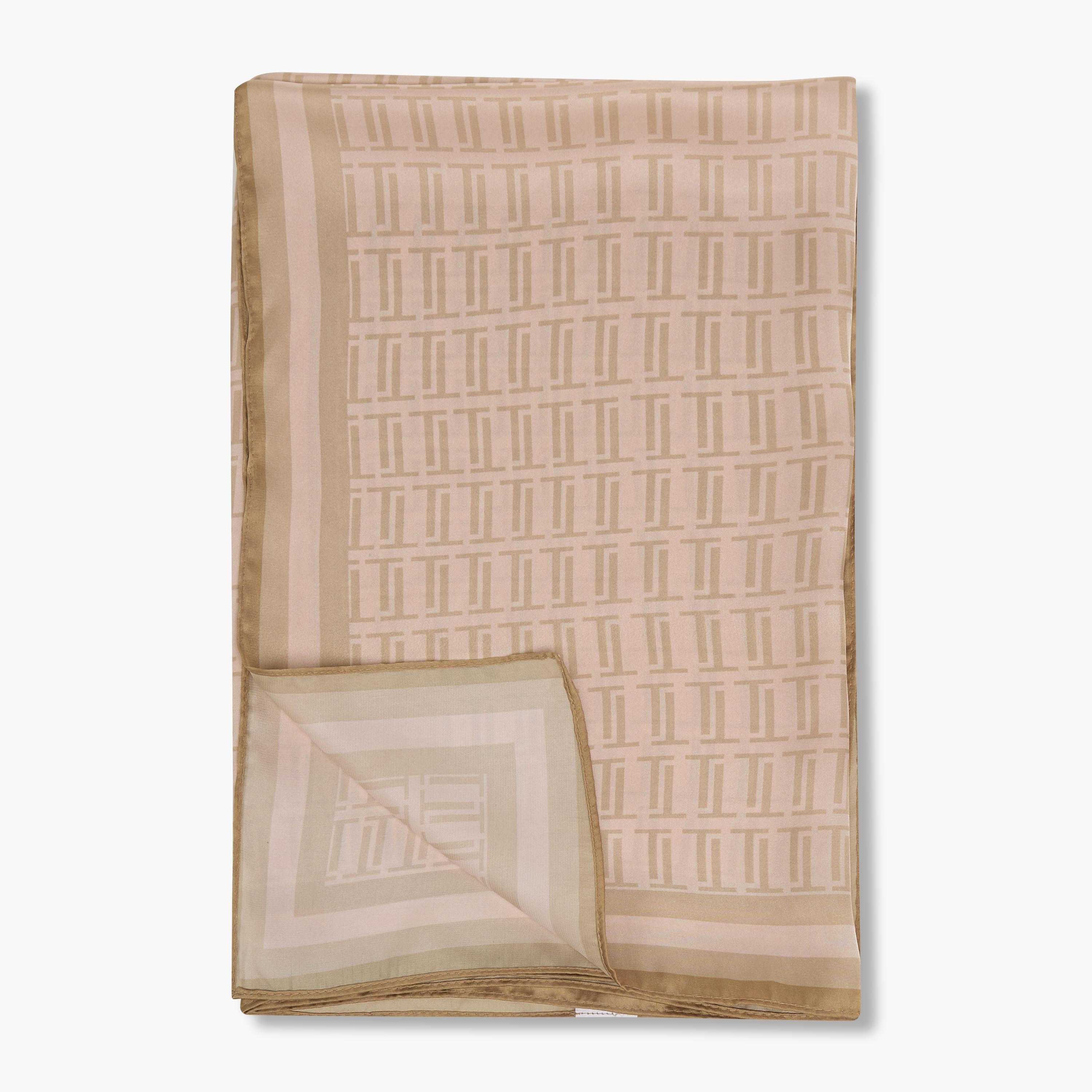 وشاح مربع بطبعات مونوجرام-women-clothingaccessories-scarves-image-5