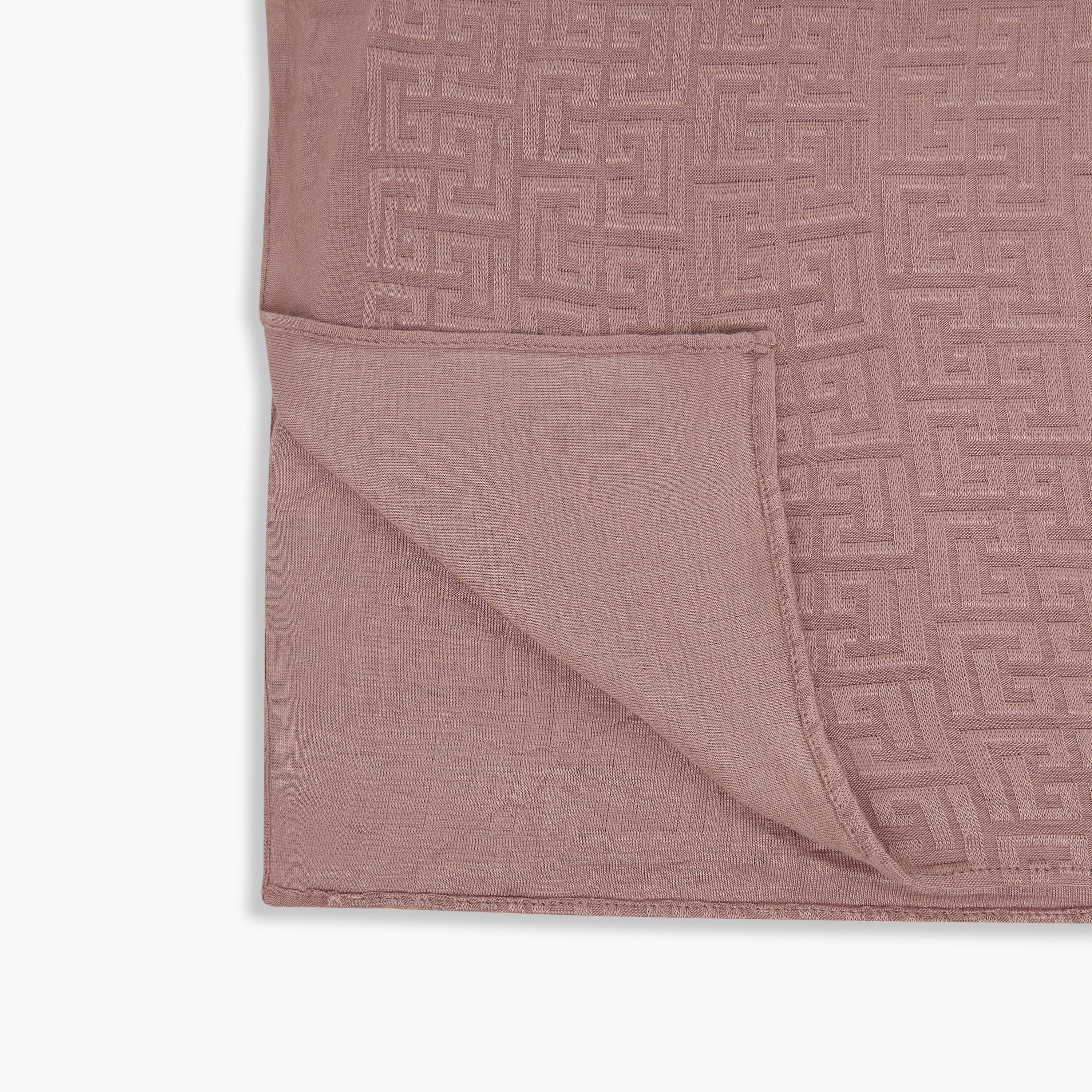 شال فيسكوز جاكار بملمس بارز-women-clothingaccessories-scarves-image-3