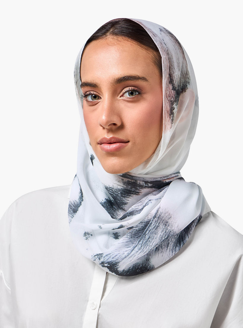 وشاح حجاب بطبعة تجريدية-women-clothingaccessories-scarves-image-2