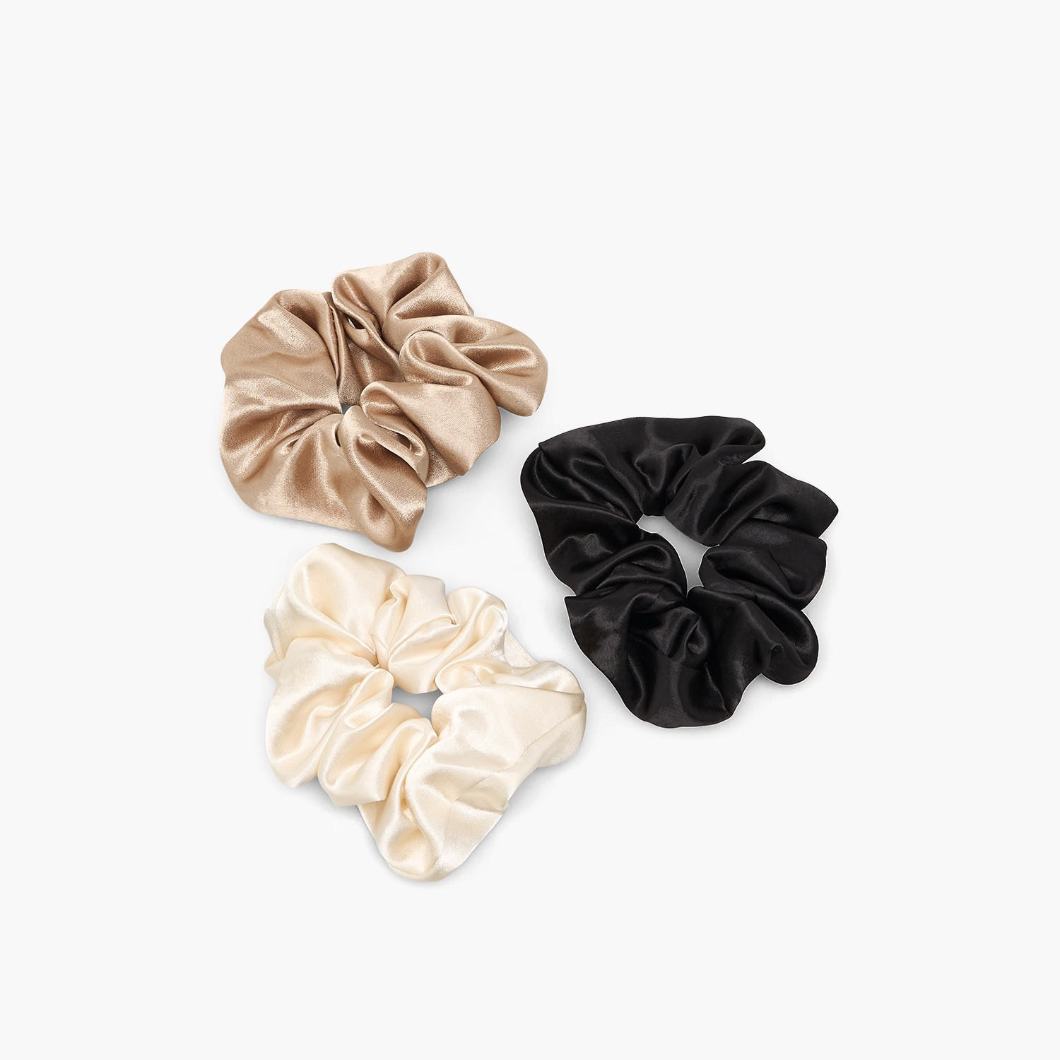ربطات شعر سكرانشي ساتان من جلو - عبوة 3 قطع-women-hairaccessories-scrunchies-image-3