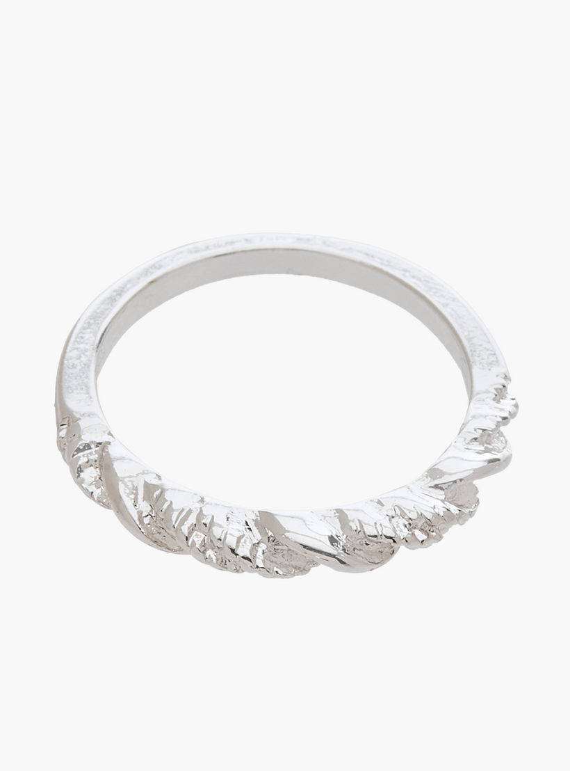 خواتم بلون فضي مزينة بتفاصيل لامعة من جلو - طقم من 6 قطع-women-watchesandjewellery-jewellery-rings-image-7